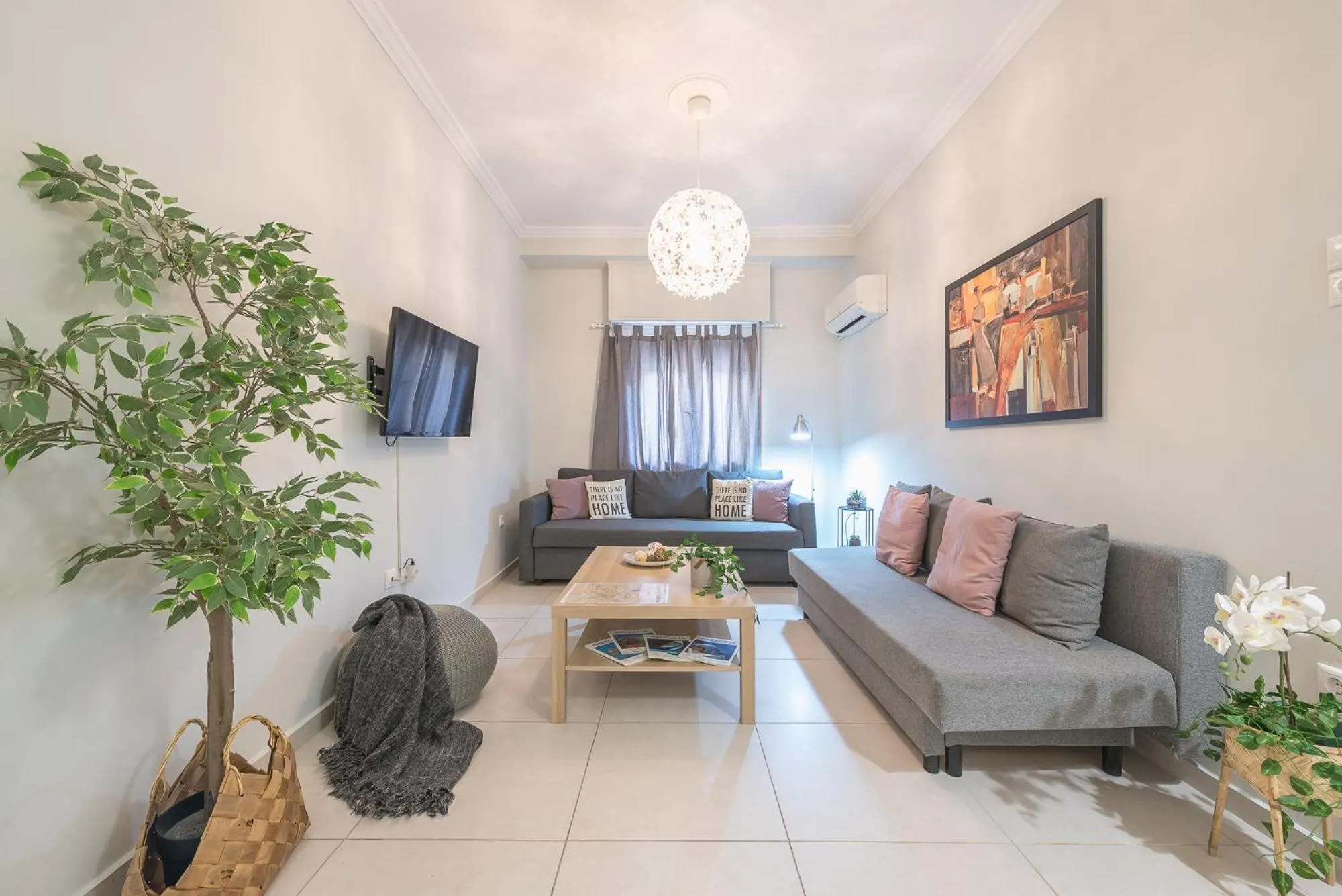 Living room in Erythros Boutique Suite By Cloudkeys