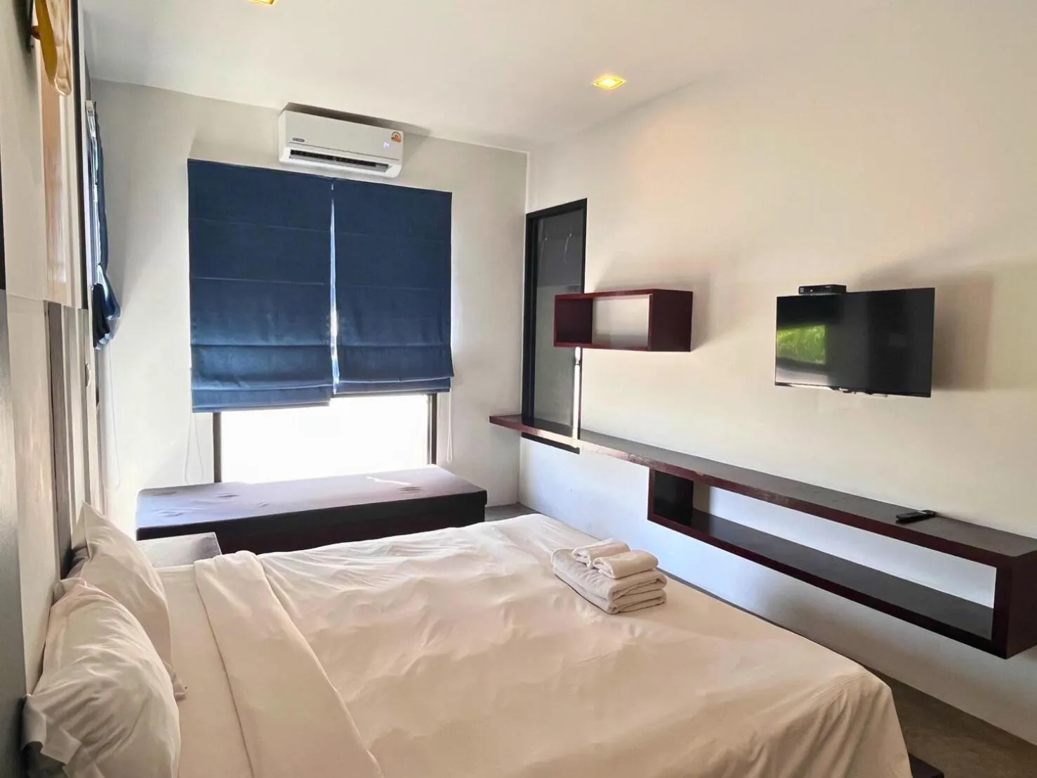 Property building, Bed in Z&Z Resort