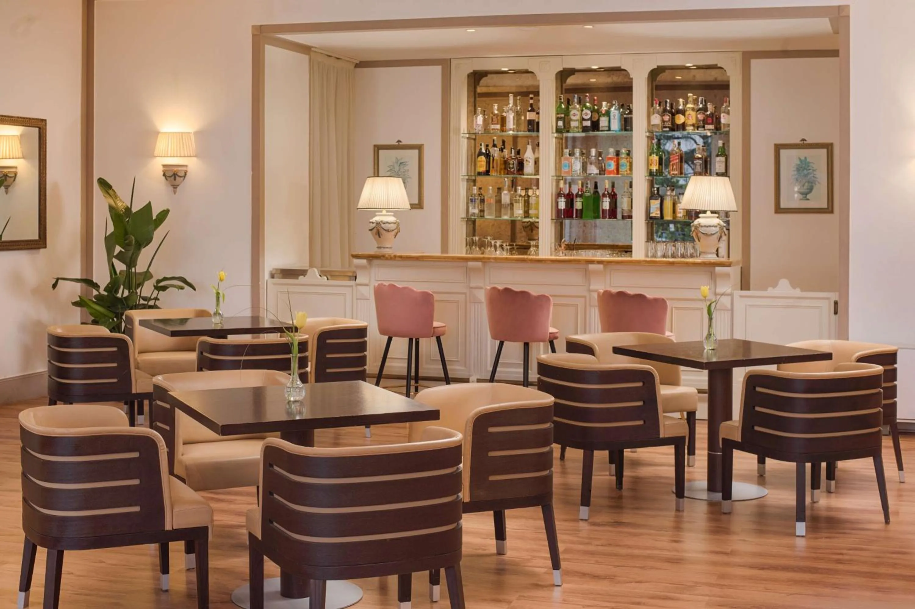 Lounge or bar in NH Caltagirone Villa San Mauro