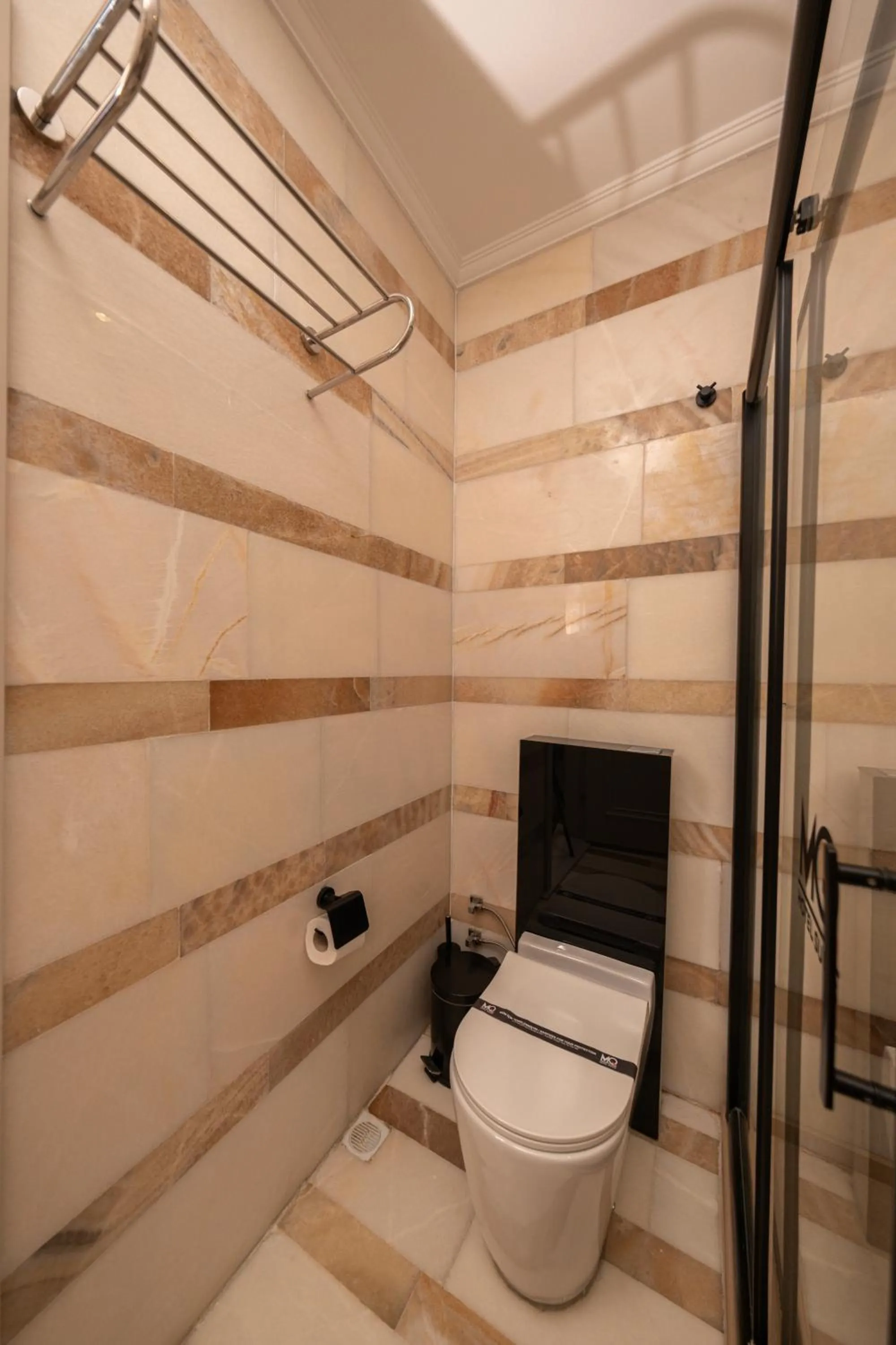 MQ Hotel Suites & SPA