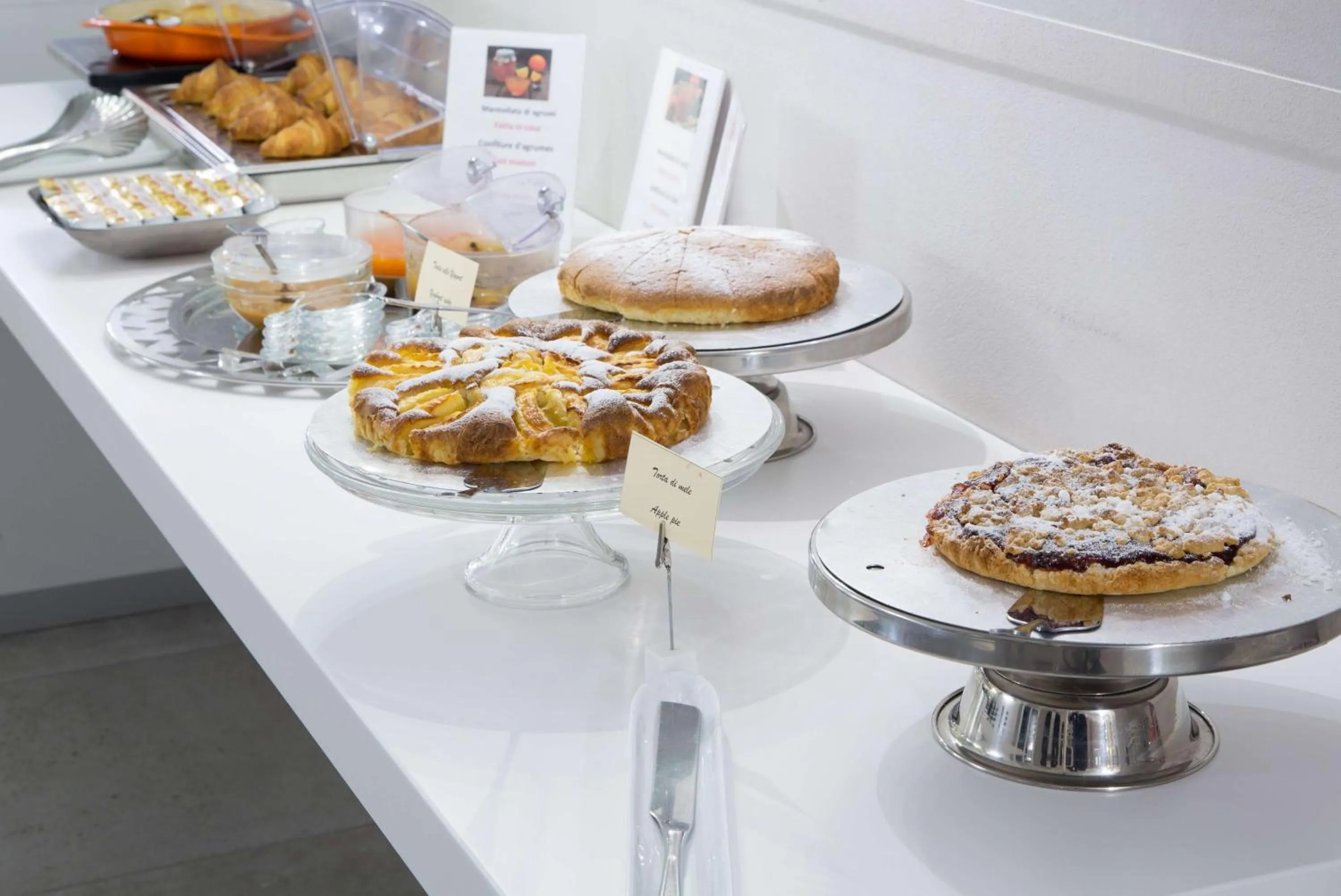 Restaurant/places to eat in Best Western Plus Royal Superga Hotel