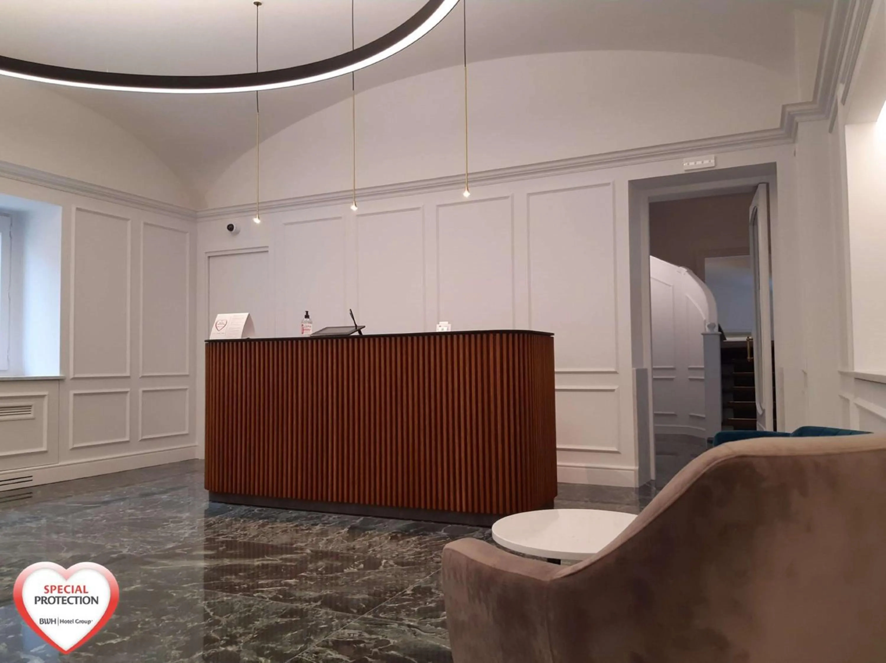 Lobby or reception in Best Western Plus Royal Superga Hotel