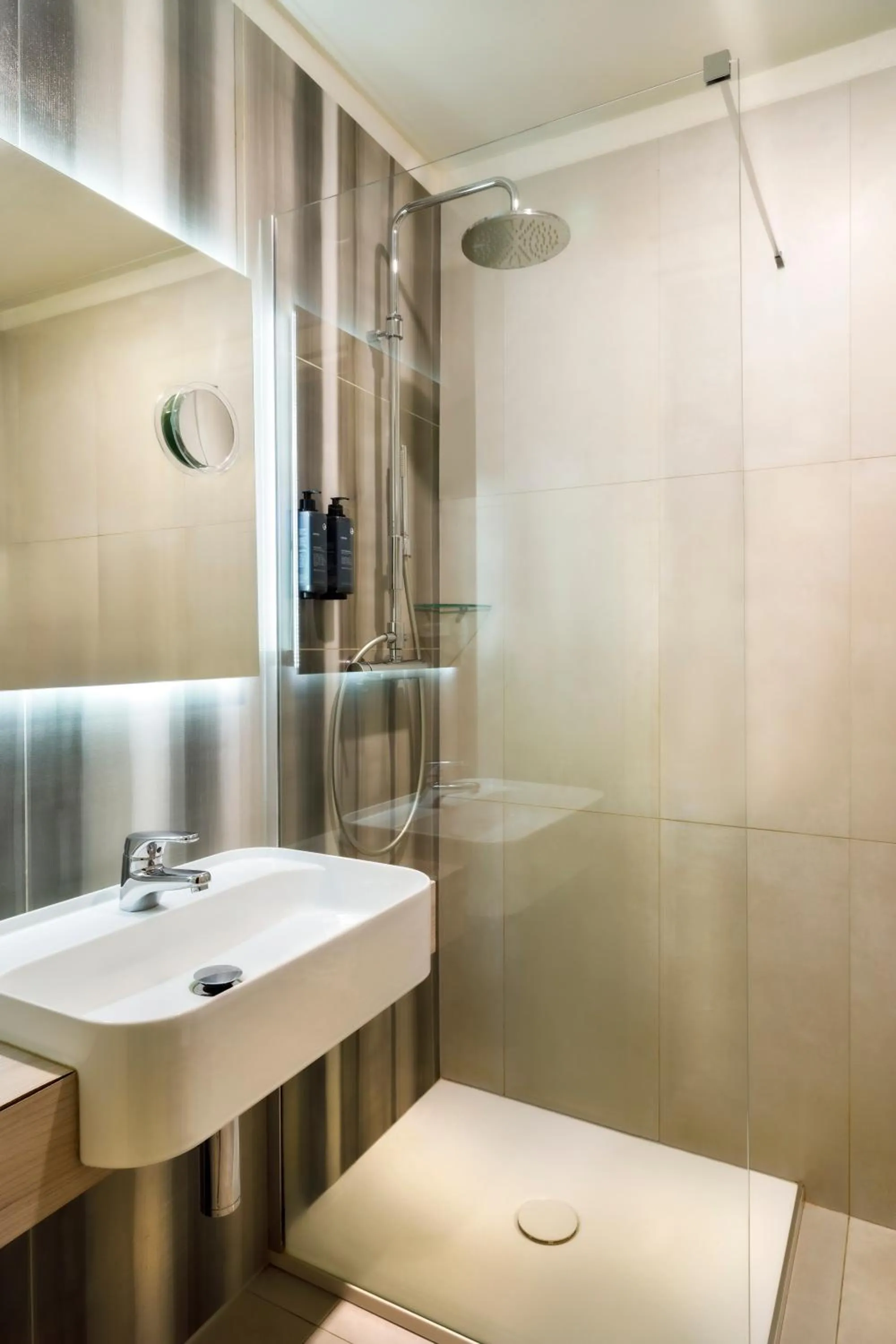 Bathroom in Best Western Plus Royal Superga Hotel