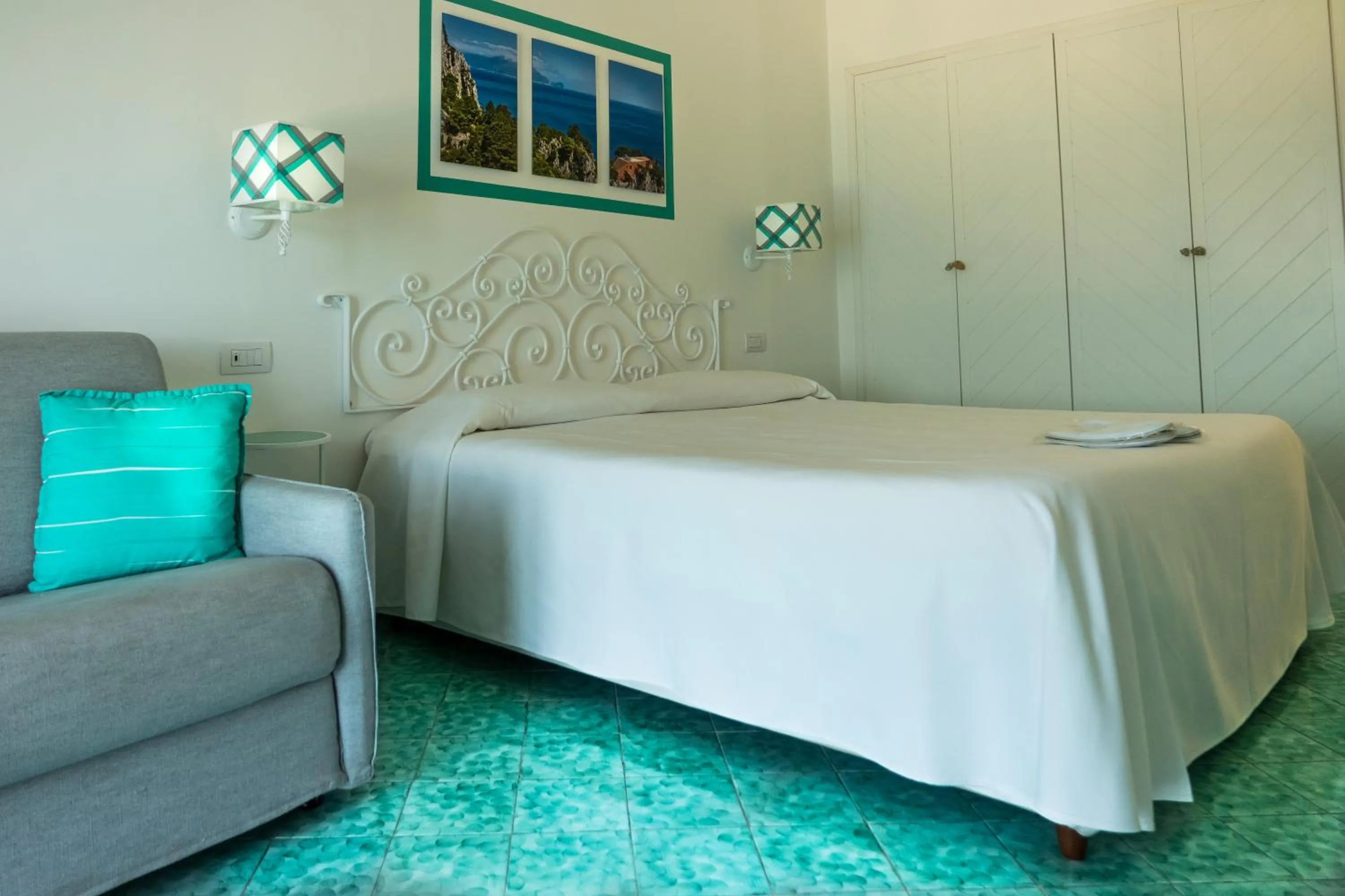 Bedroom, Bed in Relais Maresca Luxury Small Hotel & Terrace Restaurant