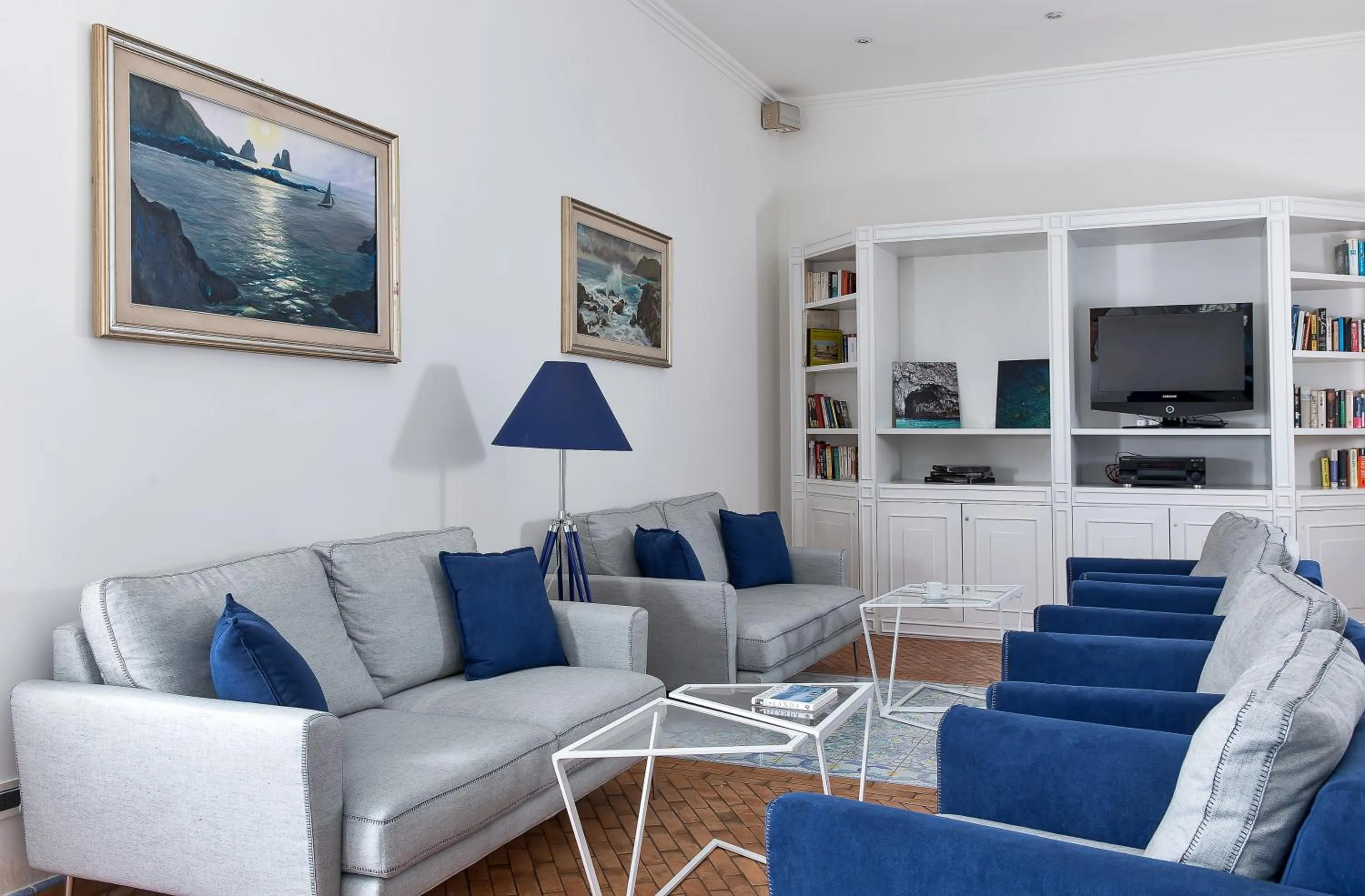 Communal lounge/ TV room in Relais Maresca Luxury Small Hotel & Terrace Restaurant