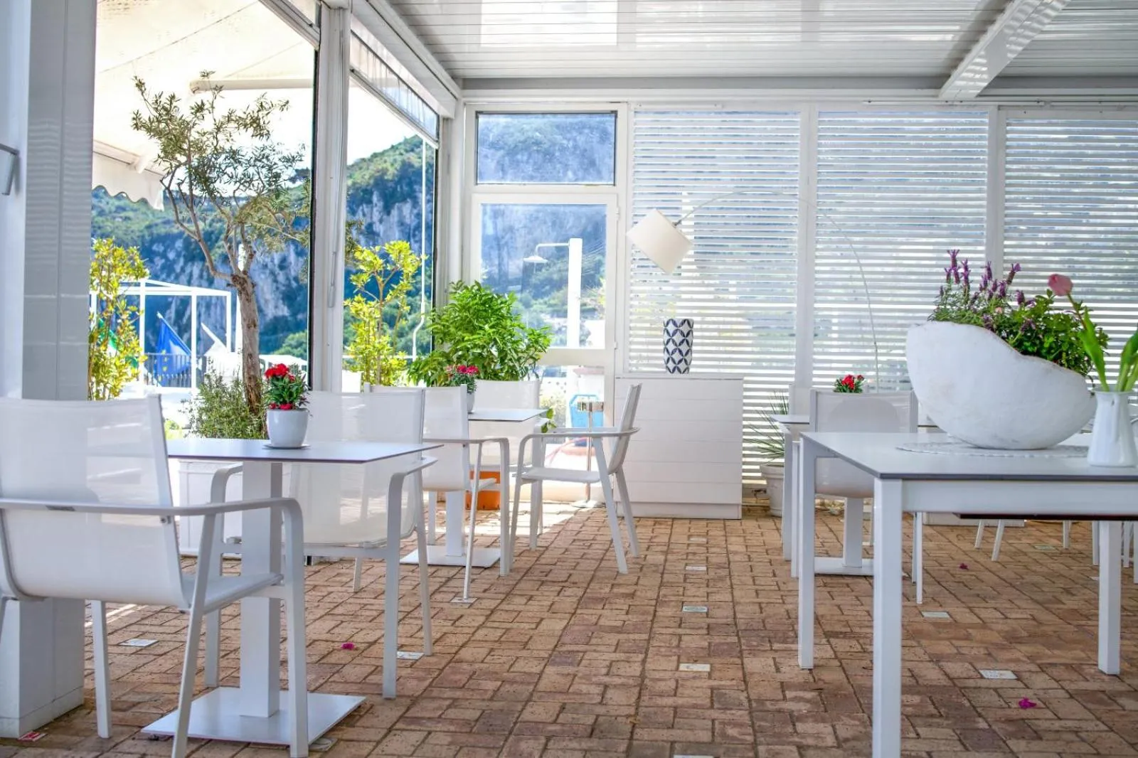 Restaurant/places to eat in Relais Maresca Luxury Small Hotel & Terrace Restaurant