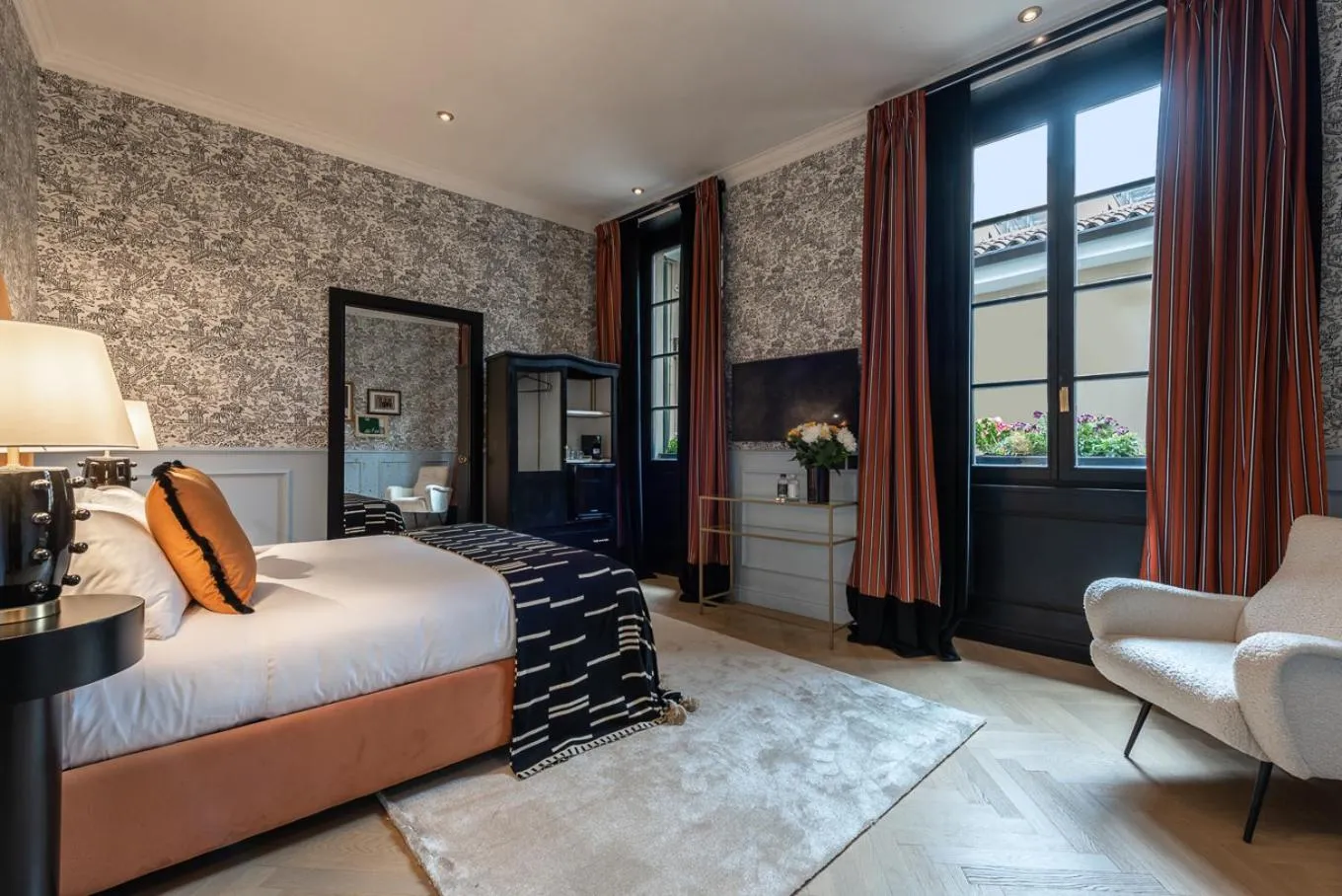 Photo of the whole room, Bed in The Couper Sant'Andrea