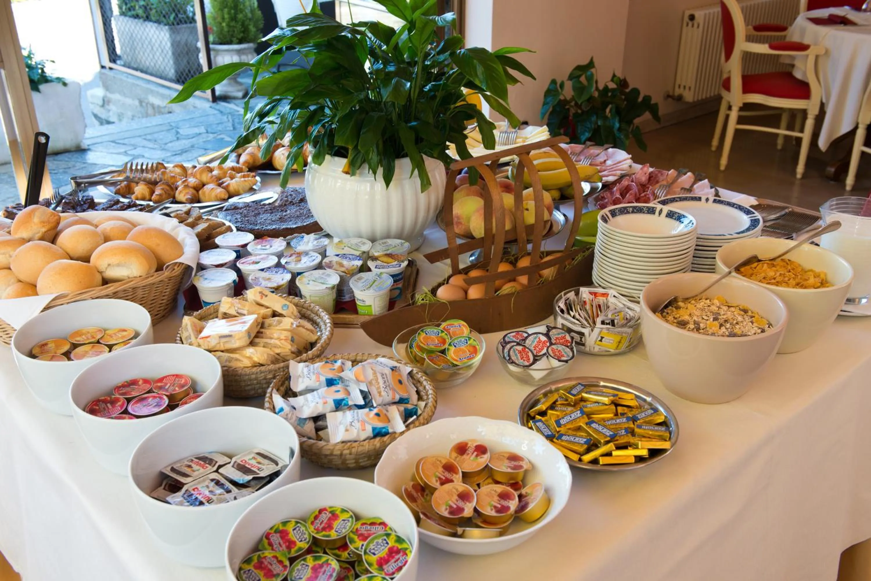 Breakfast in Hotel Europa