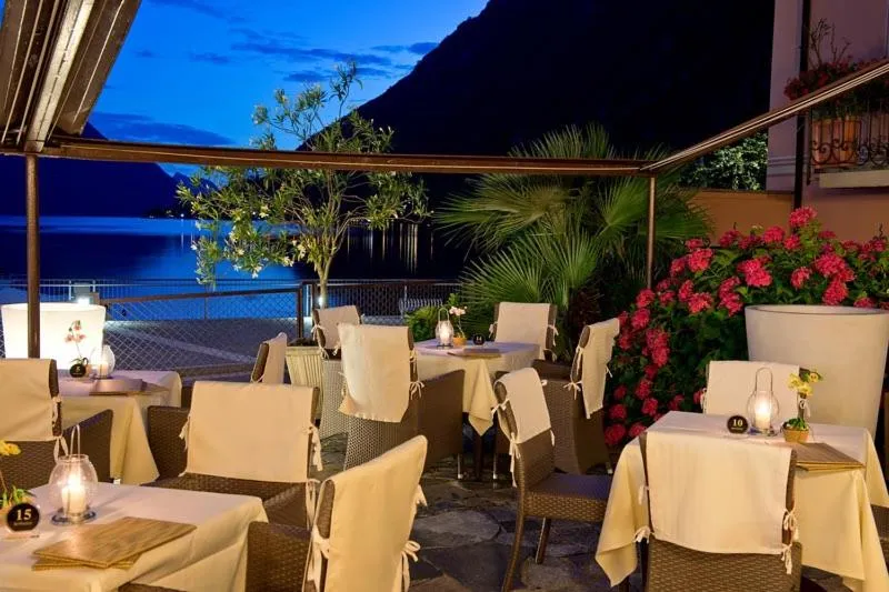 Restaurant/places to eat in Hotel Europa