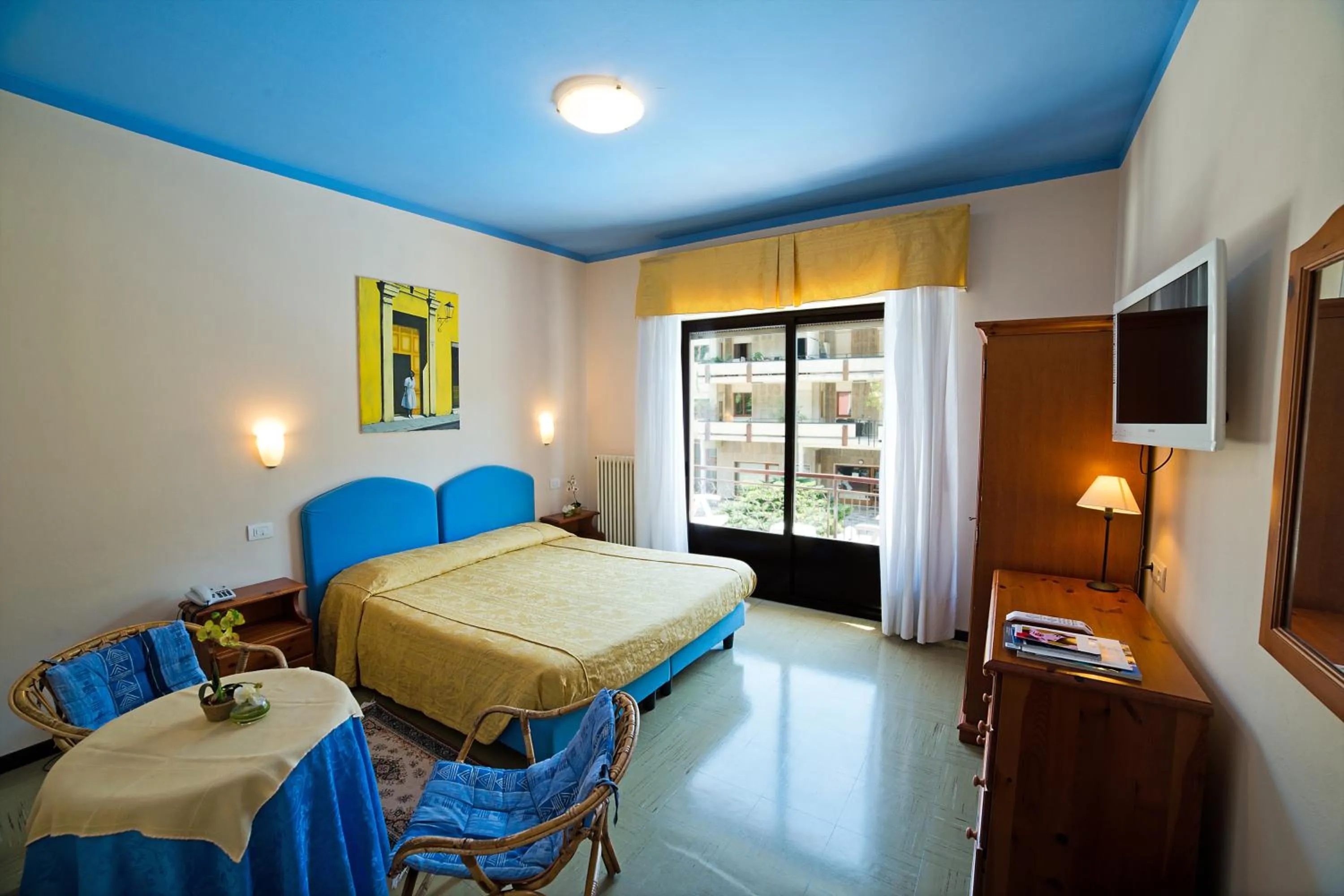 Photo of the whole room in Hotel Europa