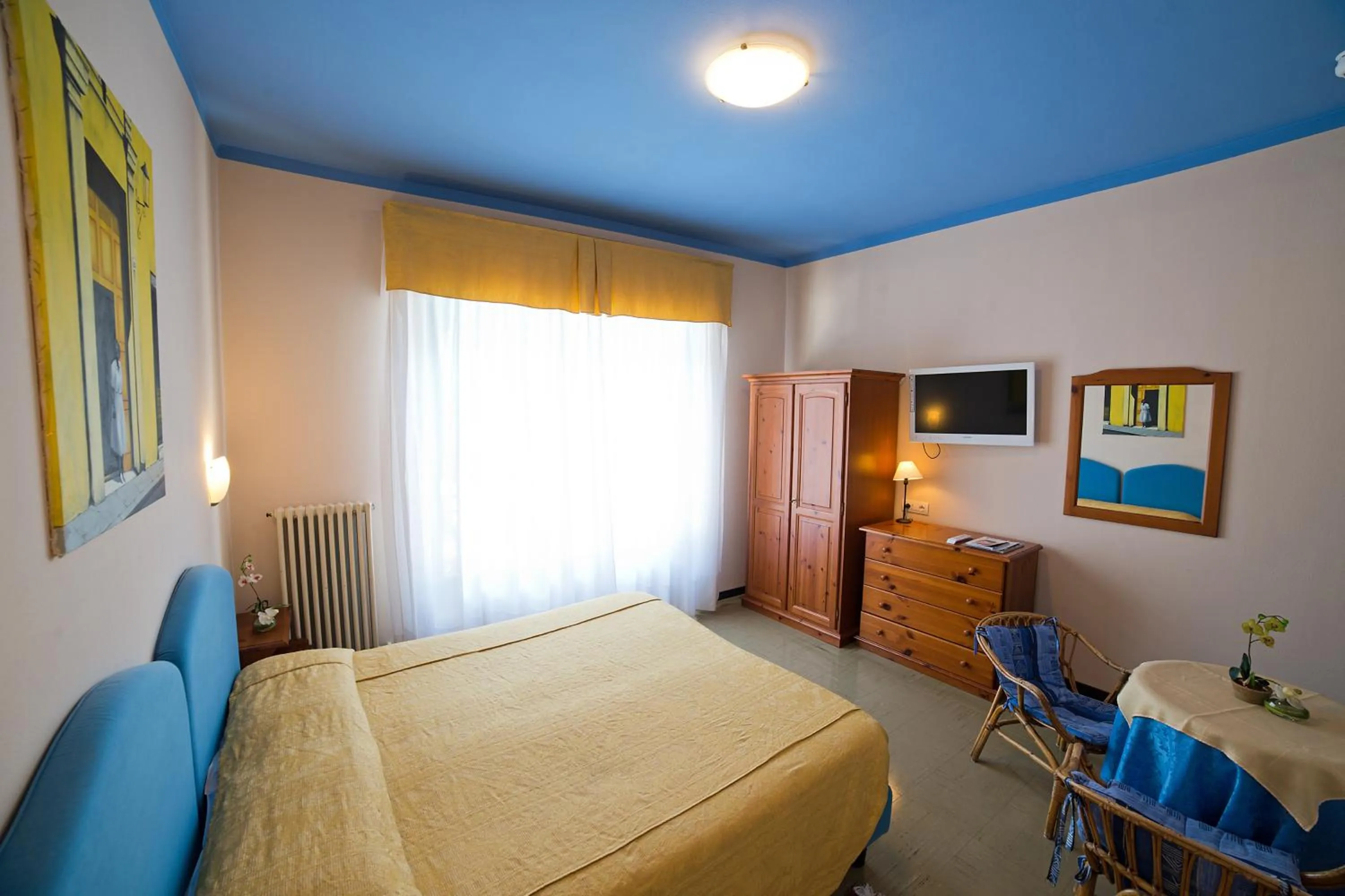 Photo of the whole room in Hotel Europa