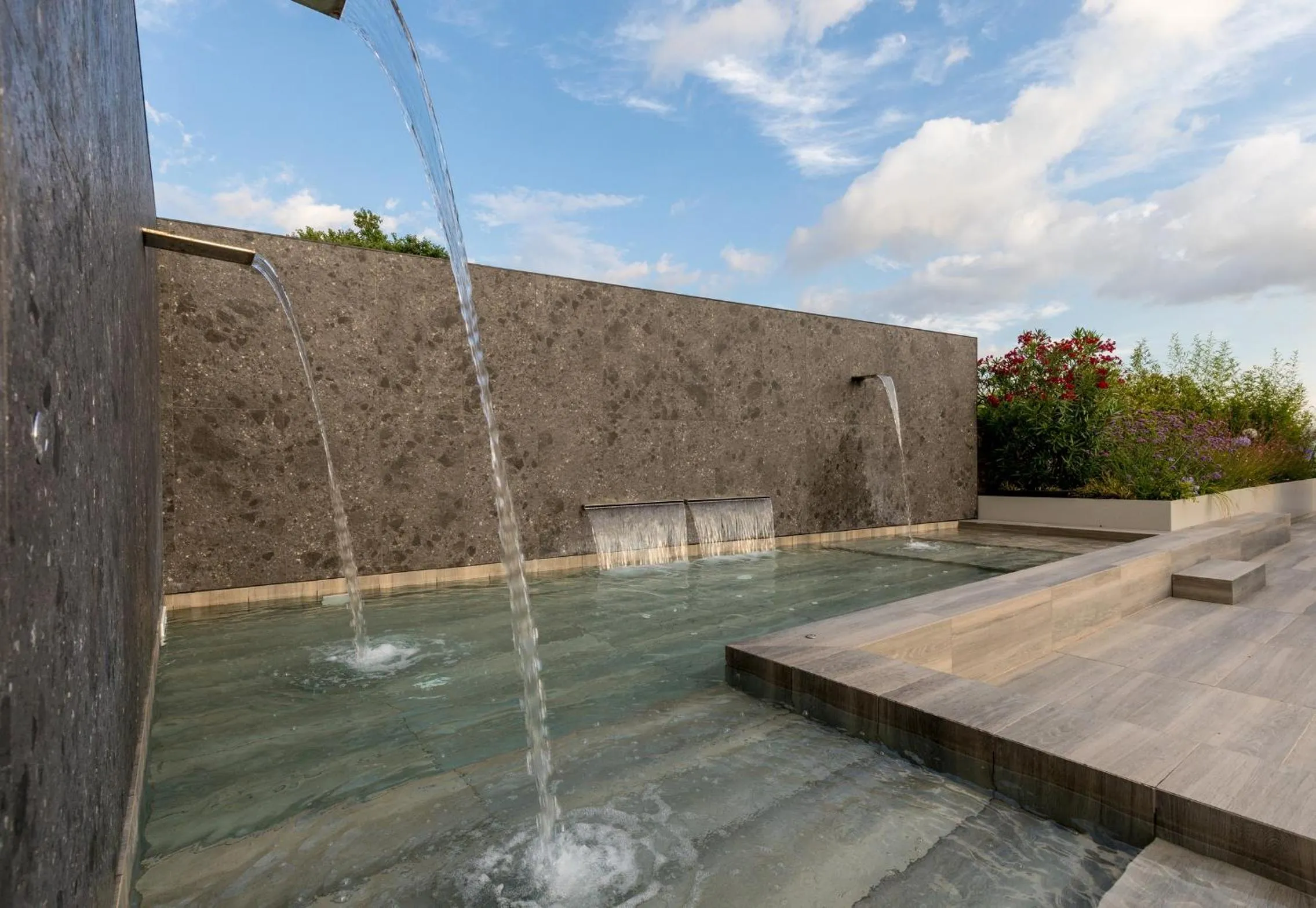 Garden view in Park Hotel Ai Cappuccini