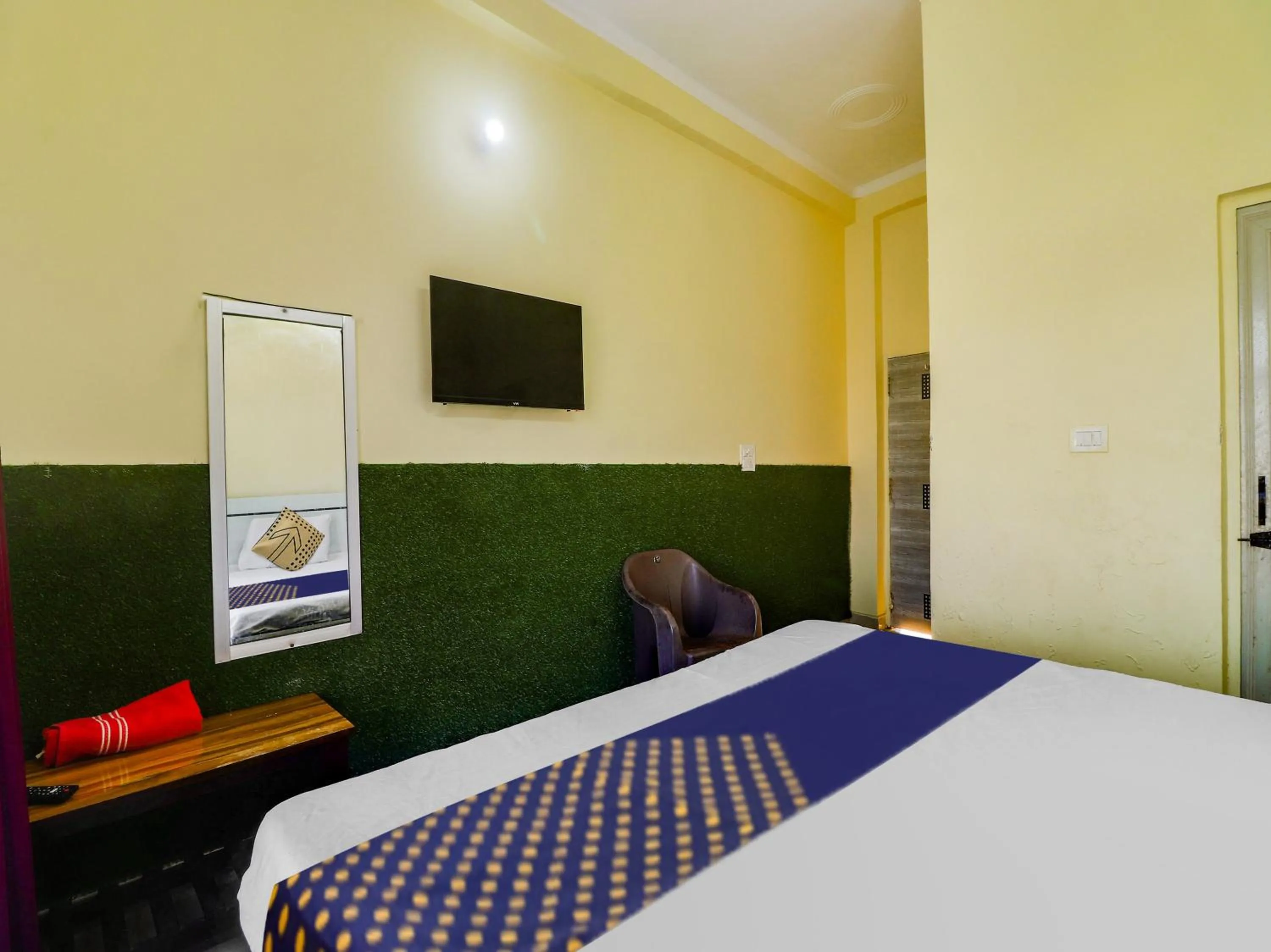 Bedroom in Hotel O Mount View