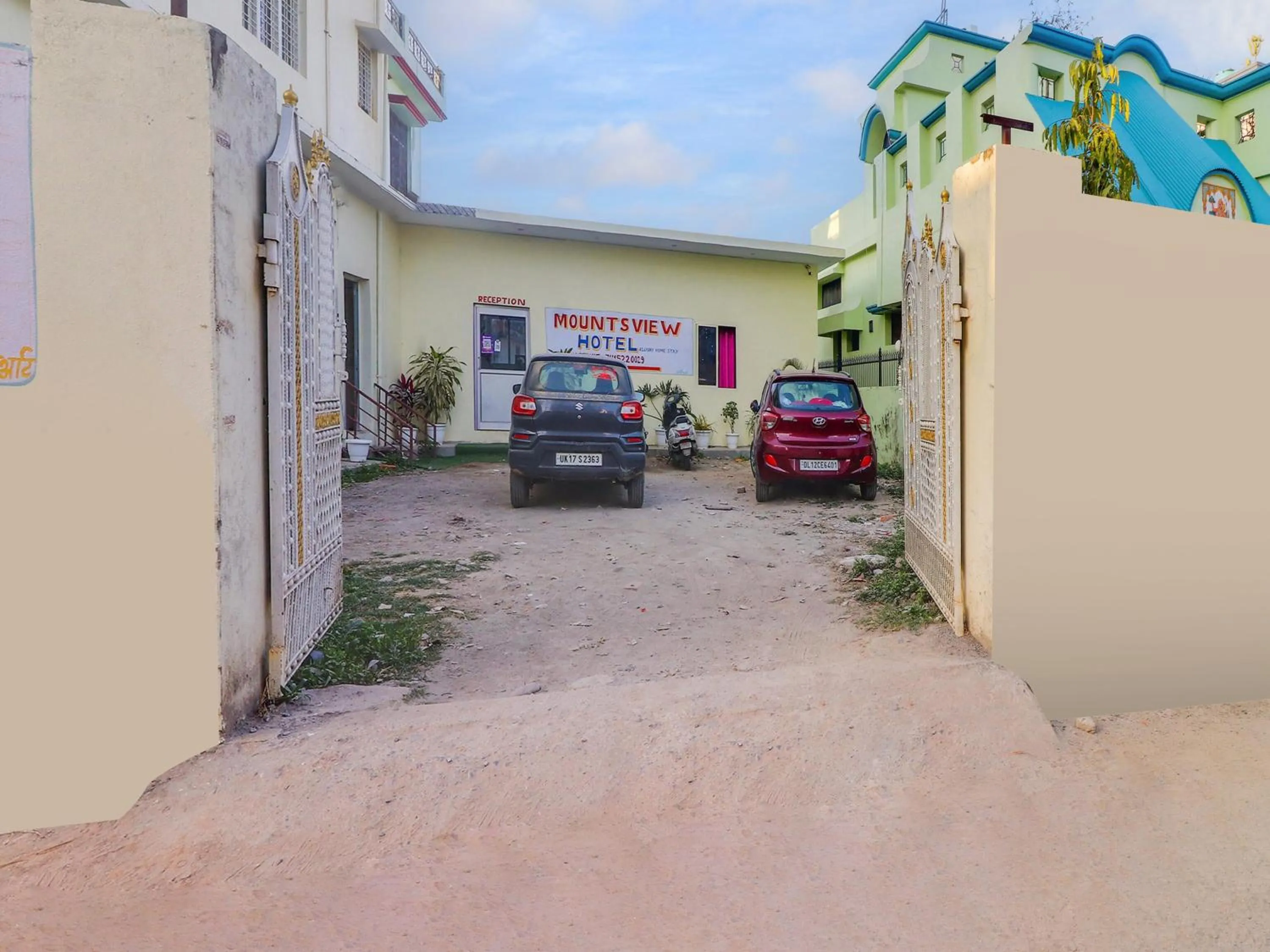 Facade/entrance in Hotel O Mount View