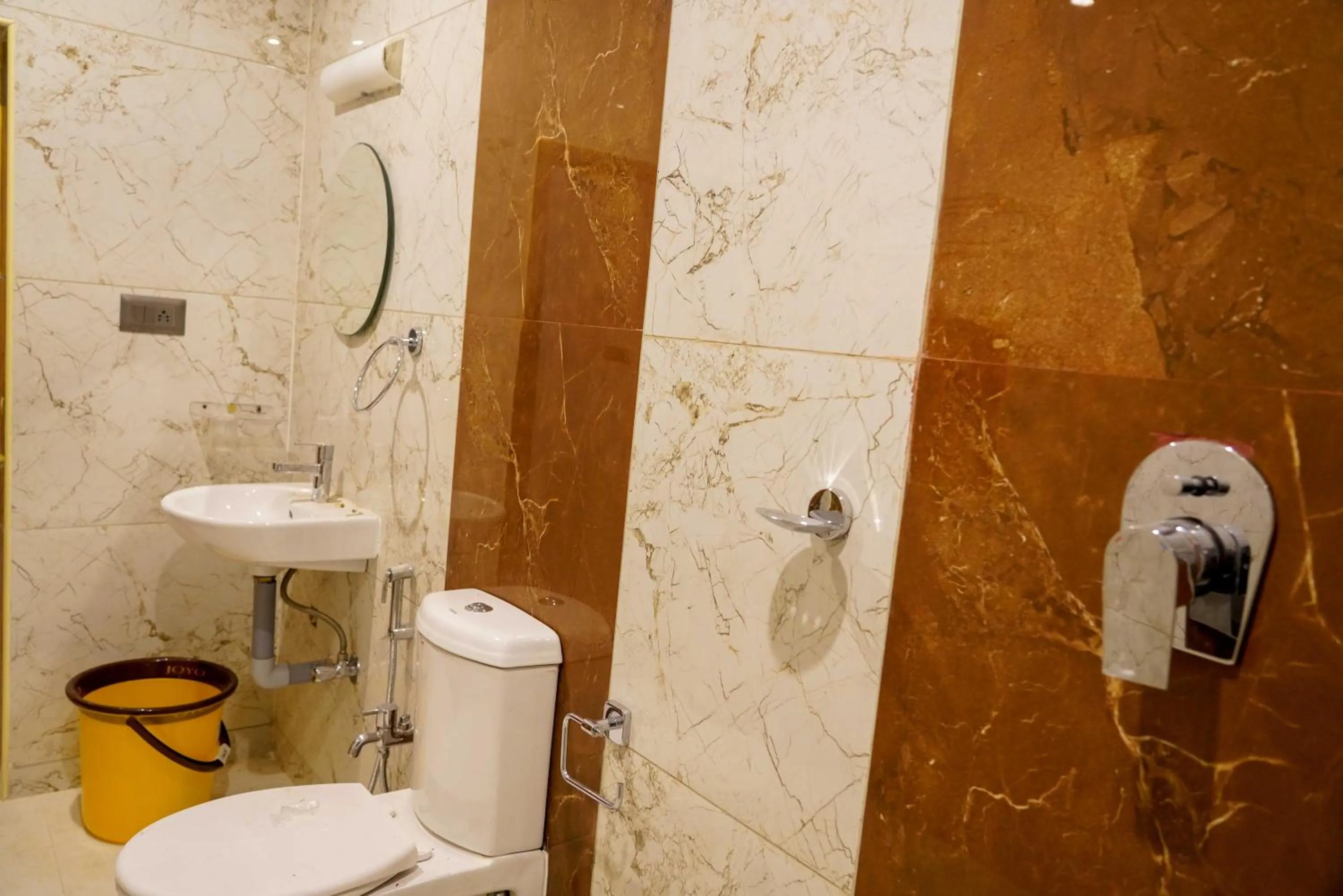 Toilet in Bhavan Resorts