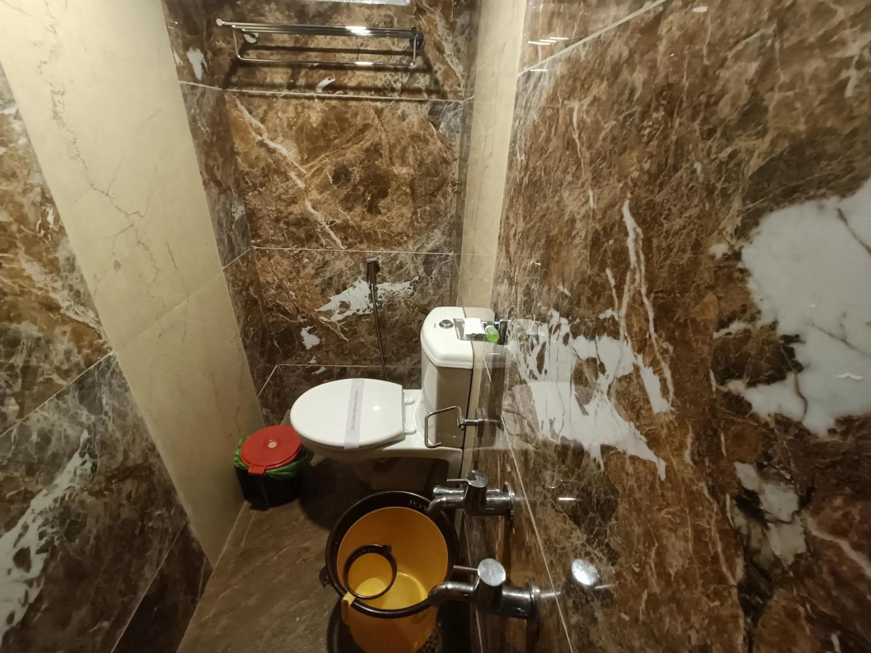 Bathroom in Bhavan Resorts