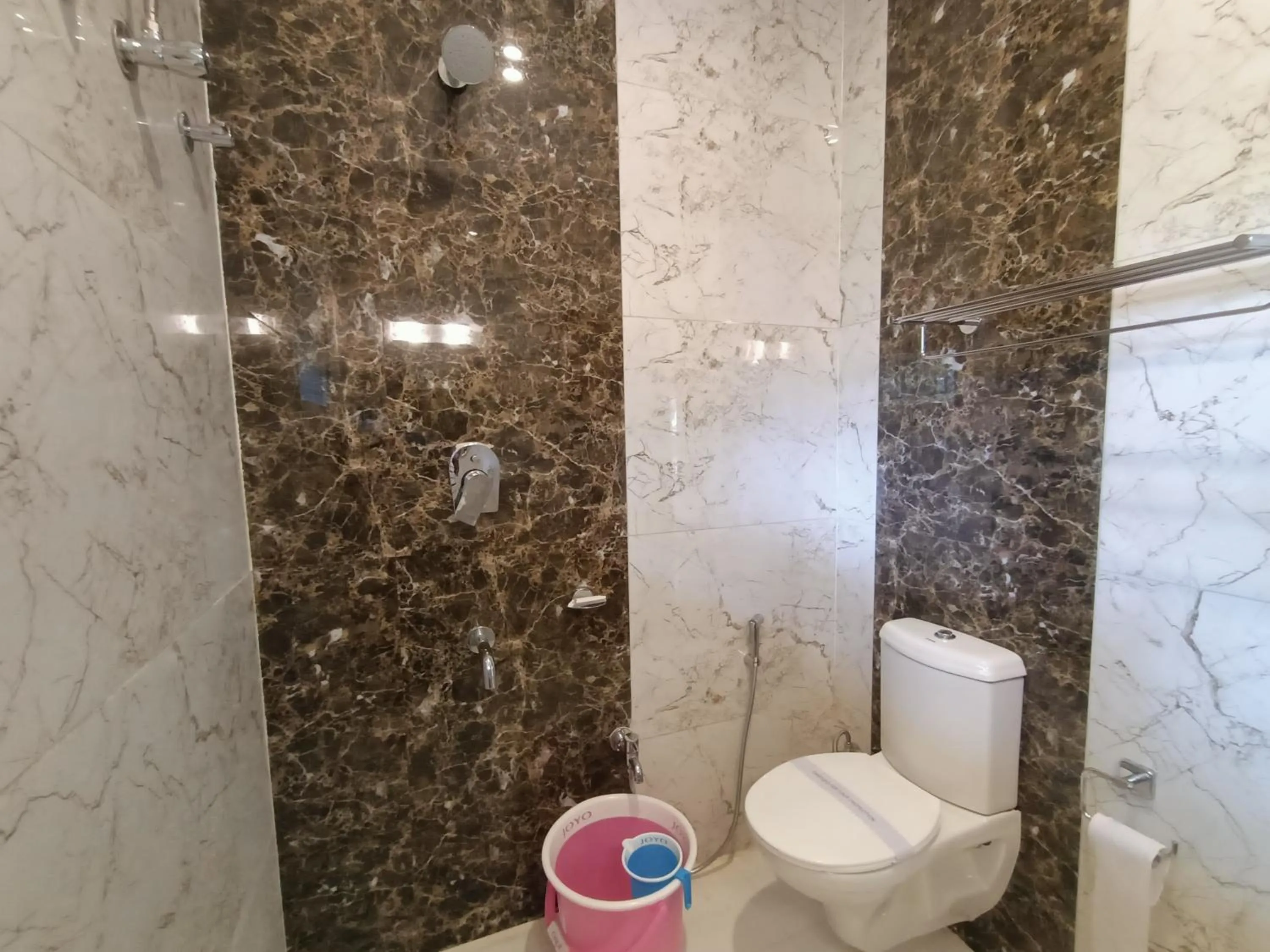 Bathroom in Bhavan Resorts