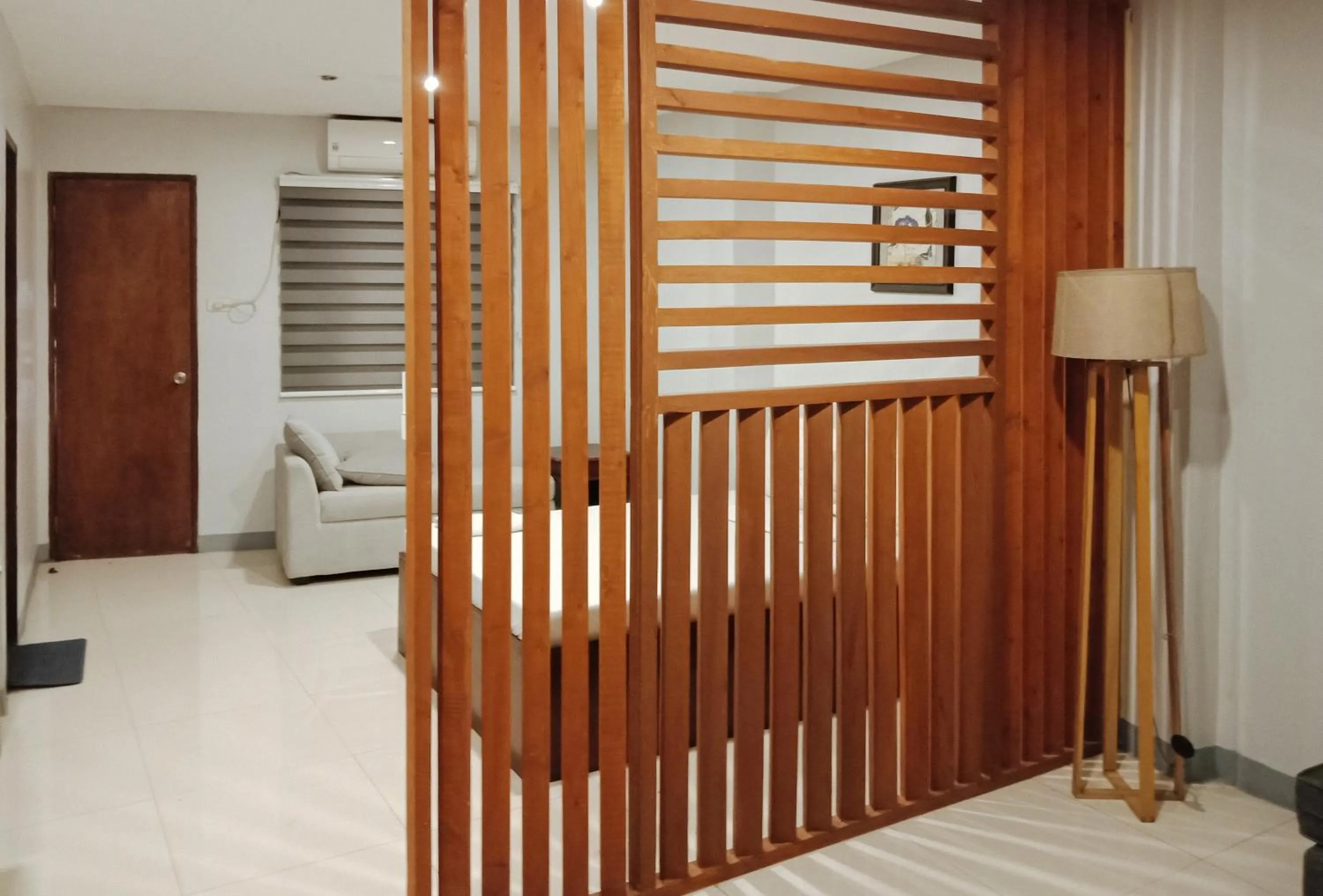 Bedroom, Bed in RedDoorz @ H.F. Golden Travellers Inn