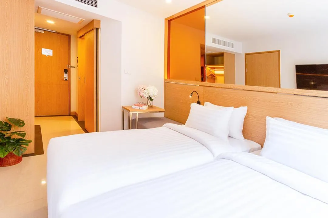 Photo of the whole room, Bed in FX HOTEL NANA