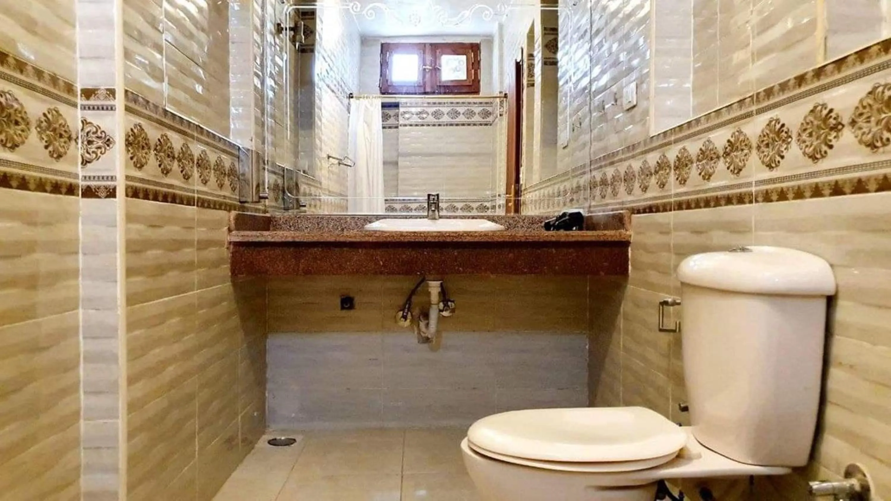 Bathroom in Nile Compound