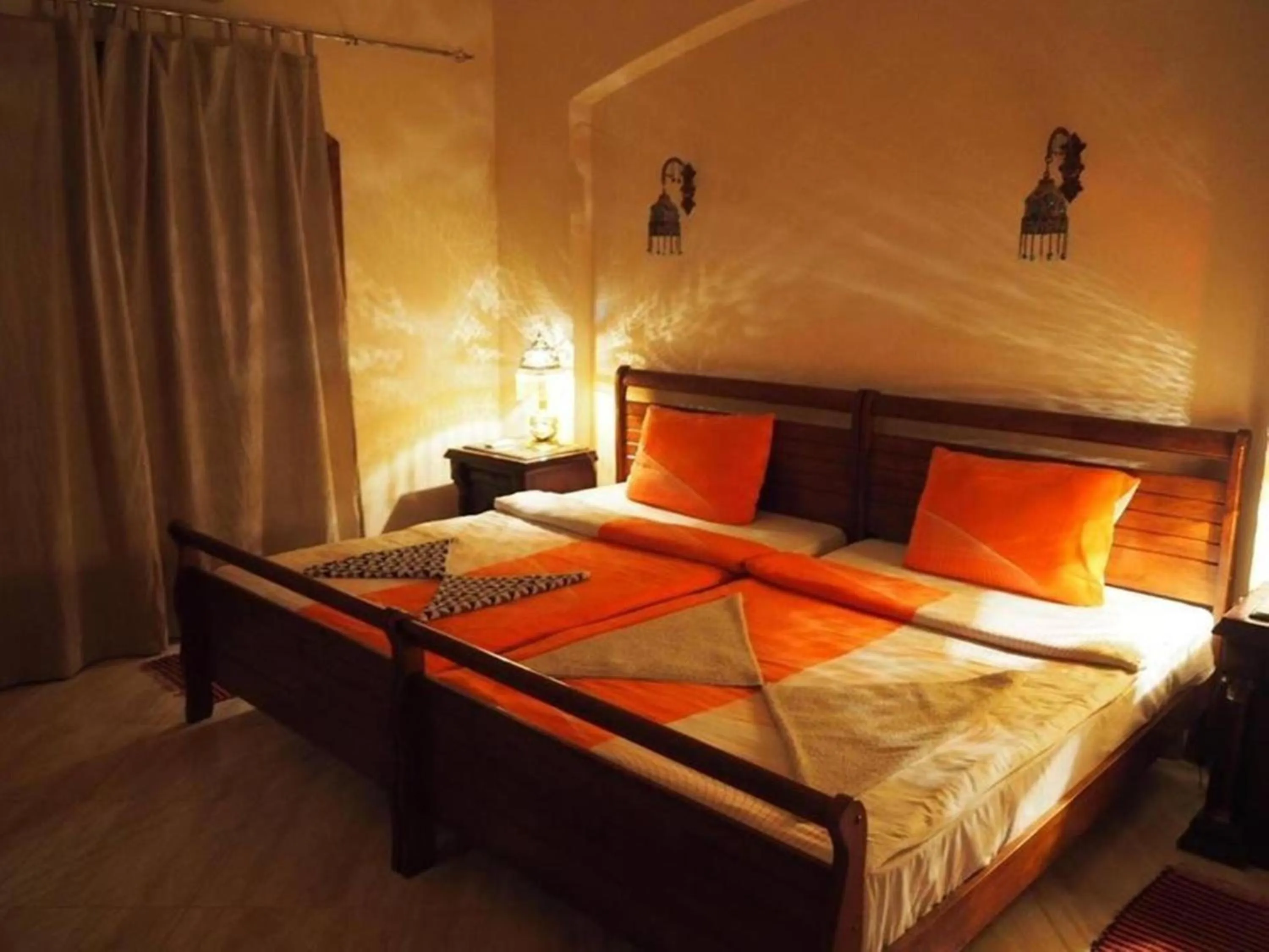 Bedroom, Bed in Nile Compound