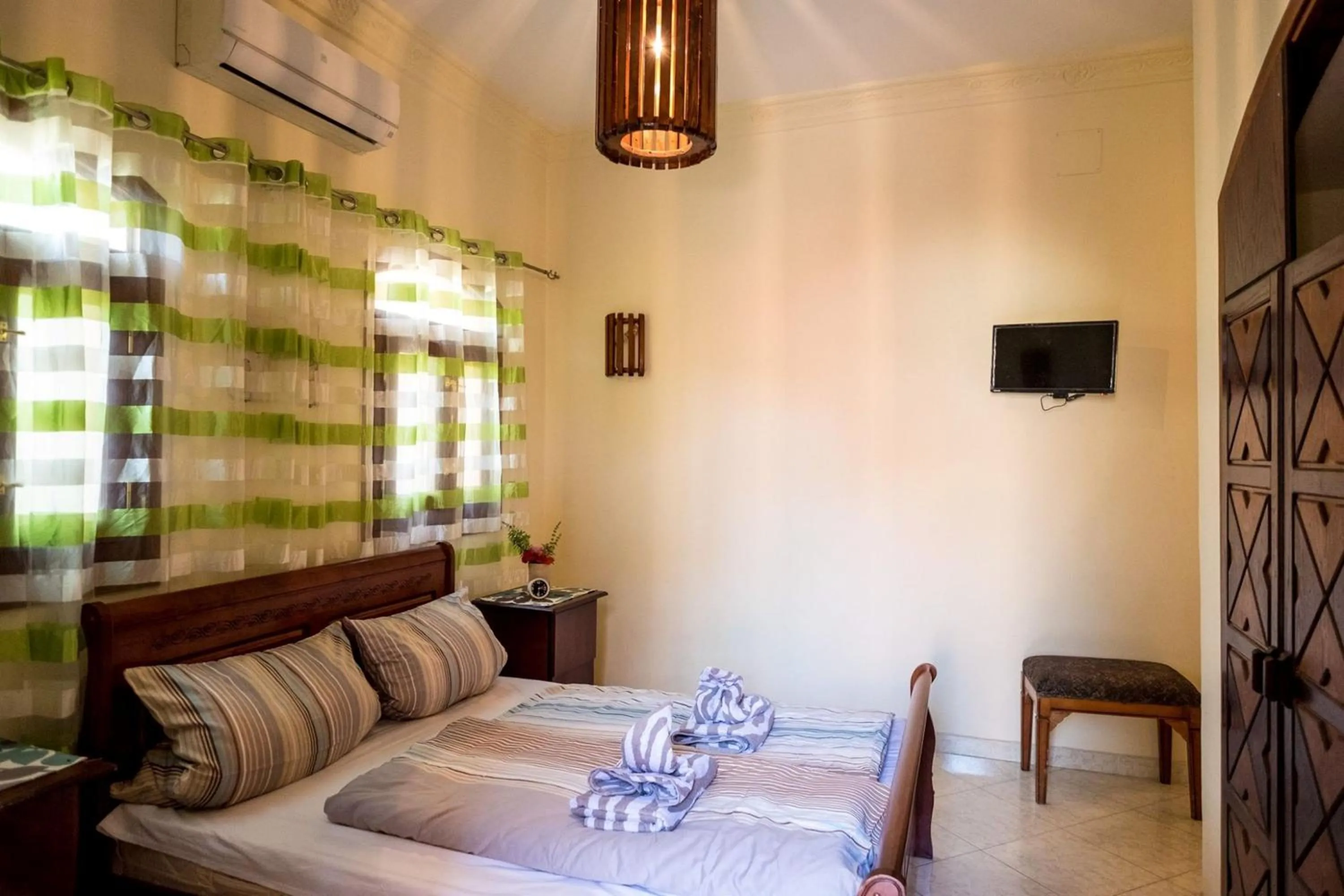 Bedroom, Bed in Nile Compound