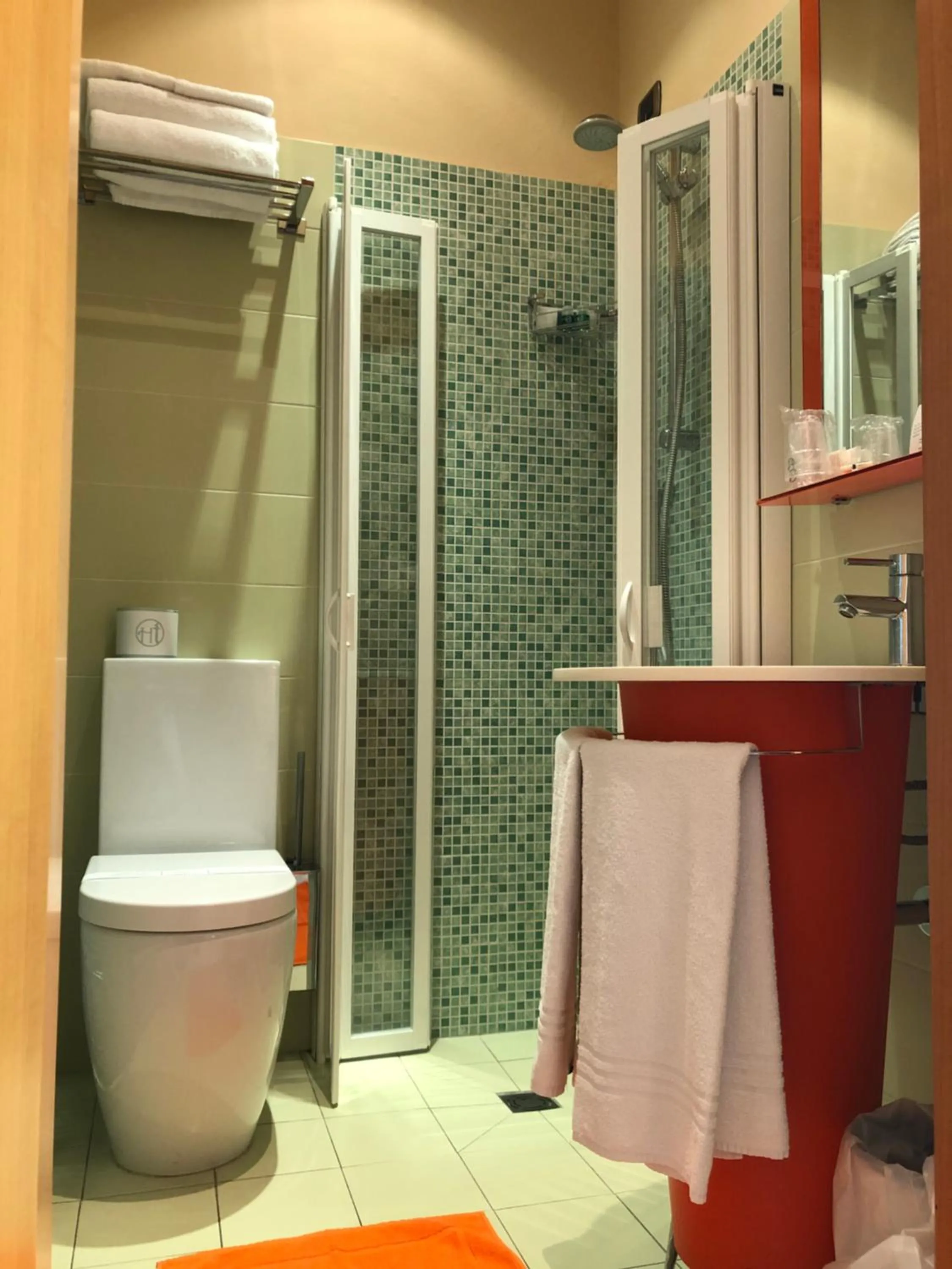 Bathroom in Hotel Tirrenia
