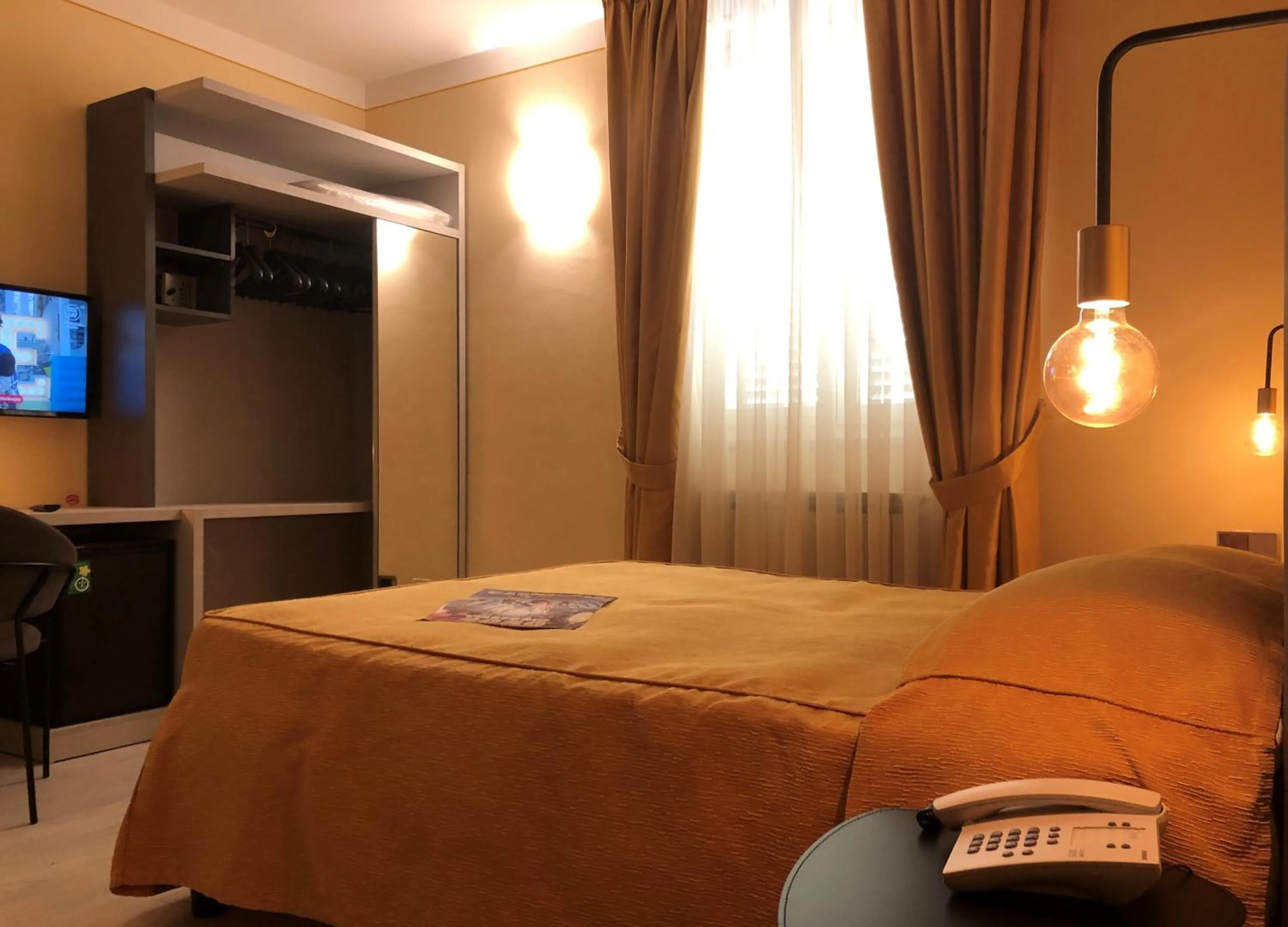 Bed in Hotel Tirrenia