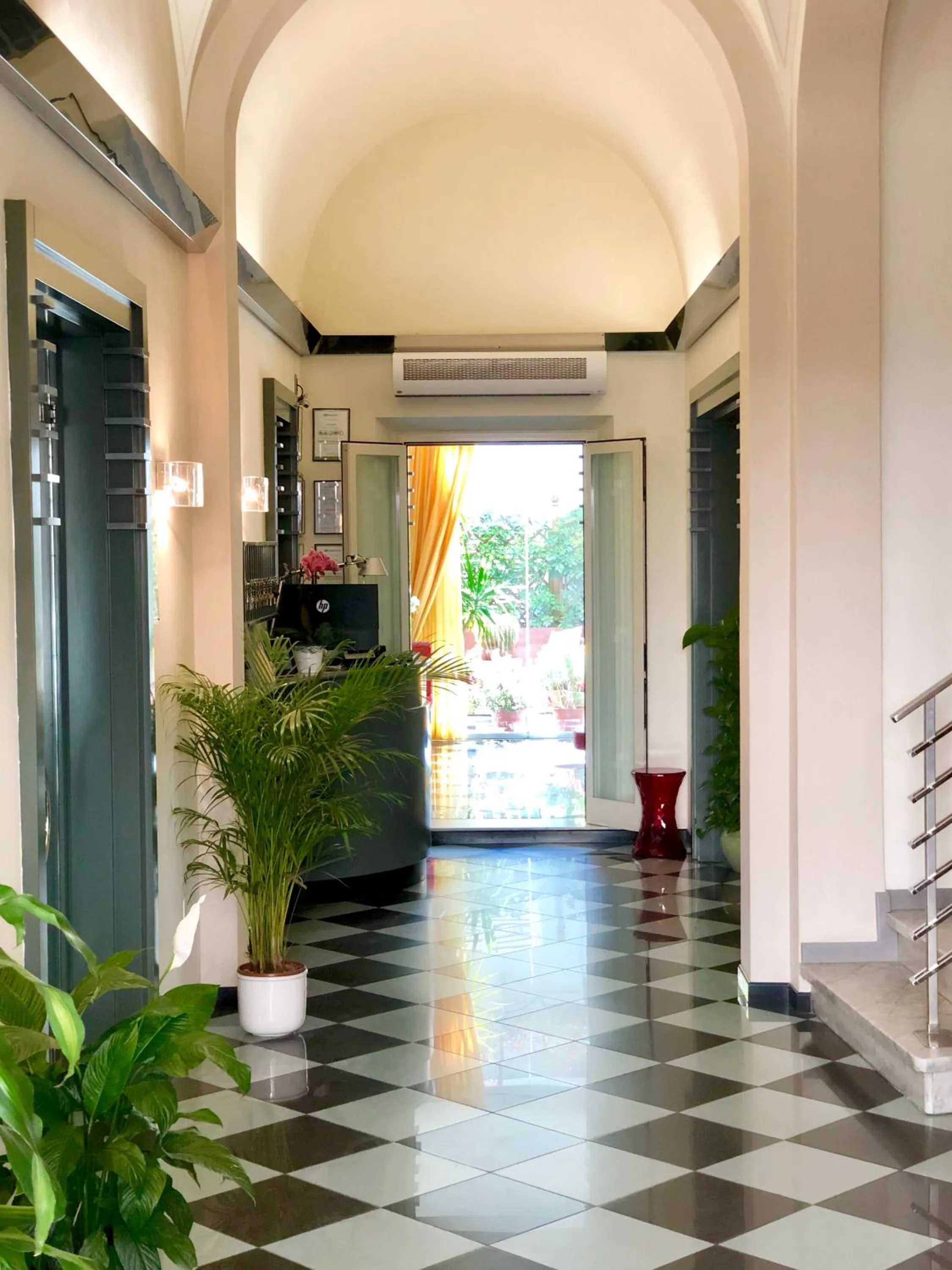Lobby or reception in Hotel Tirrenia