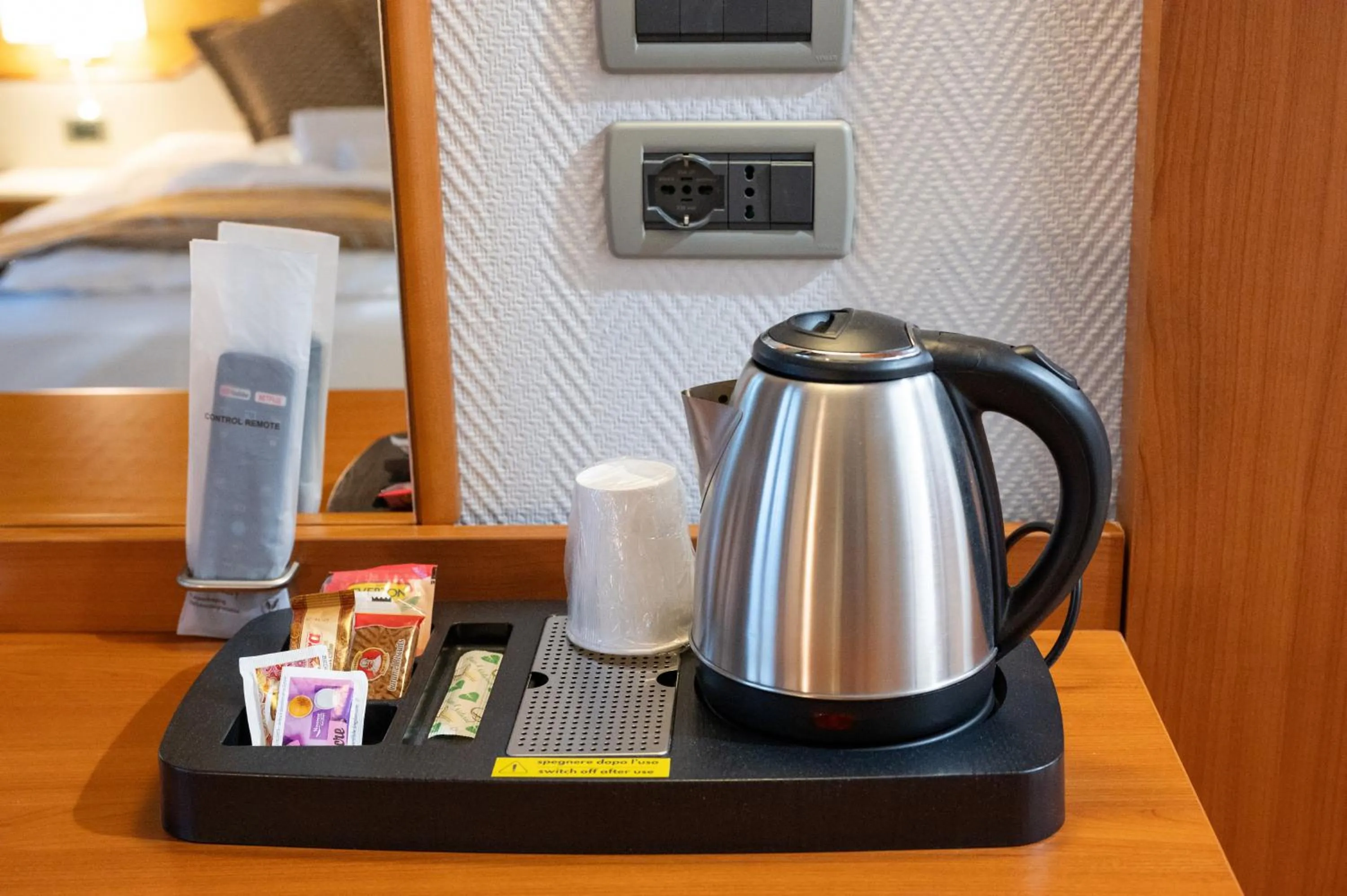 Kitchen or kitchenette, Bed in Hotel all'Orso