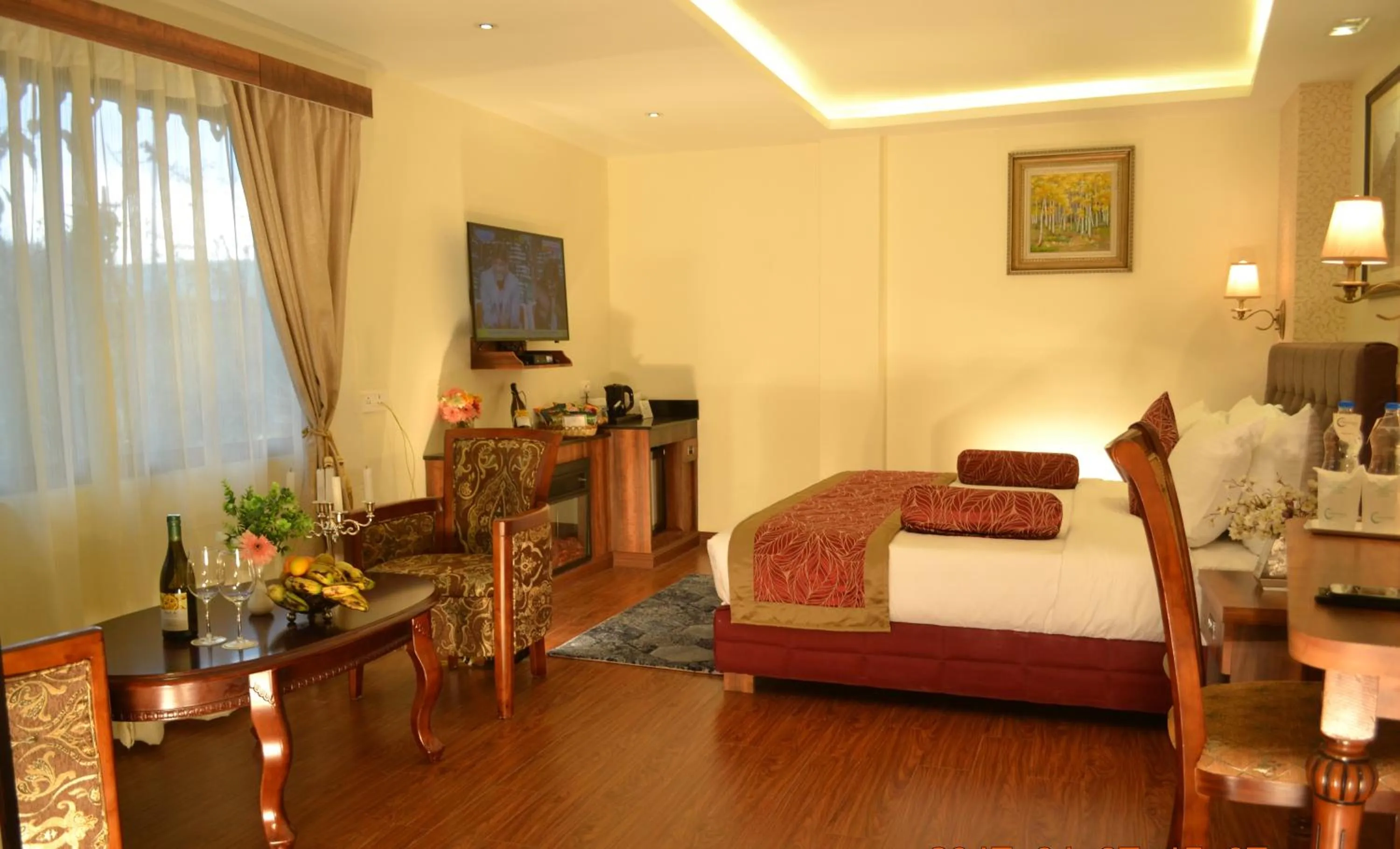 Bedroom, Bed in Crescent Resort, Darjeeling