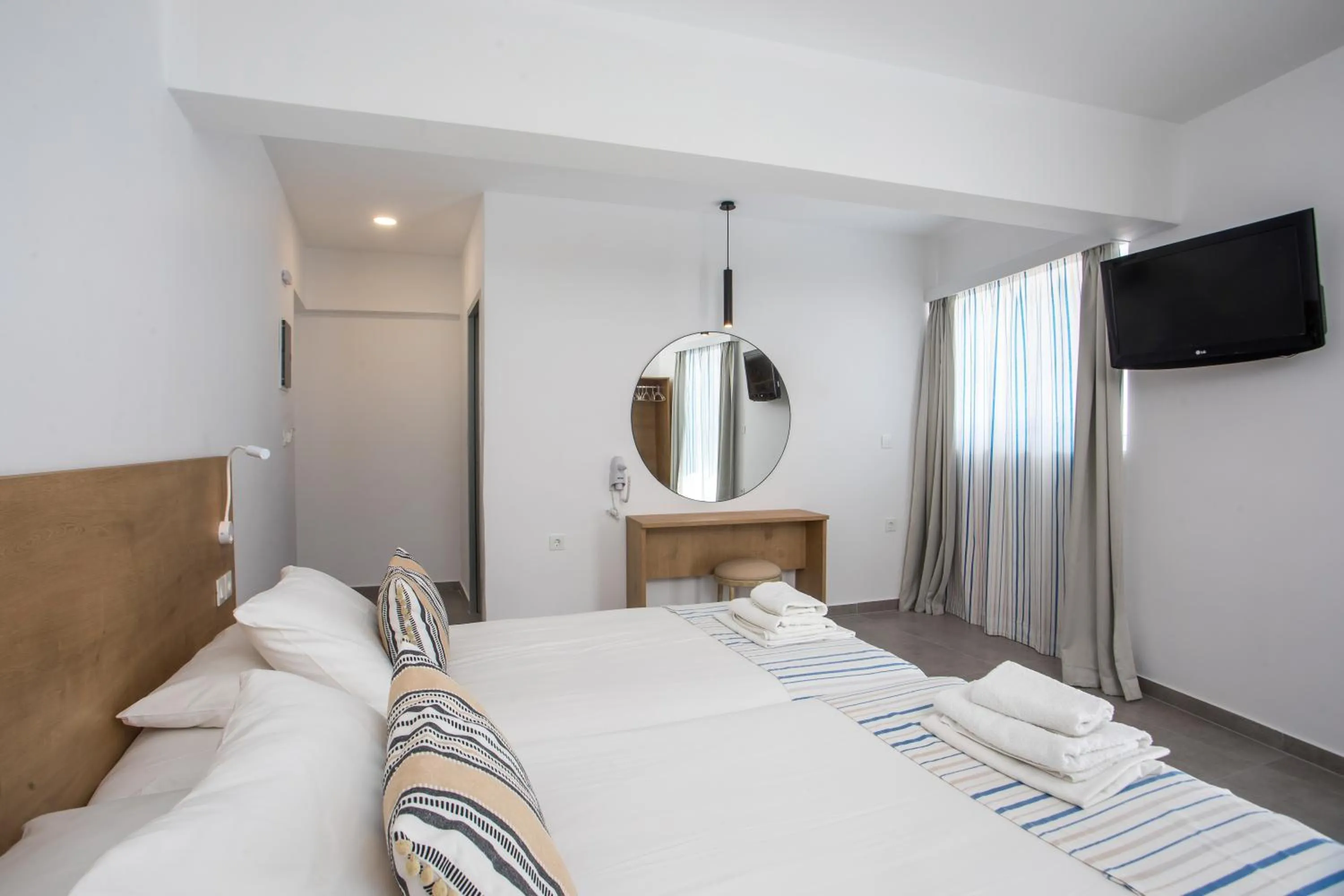 Photo of the whole room, Bed in Mando Living -Faliraki