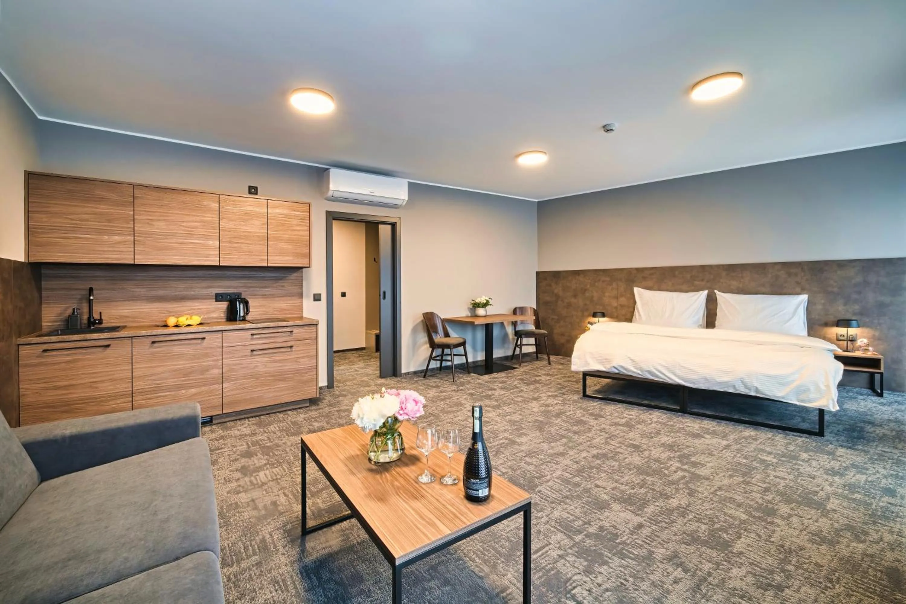 Photo of the whole room, Bed in ABA Apartments