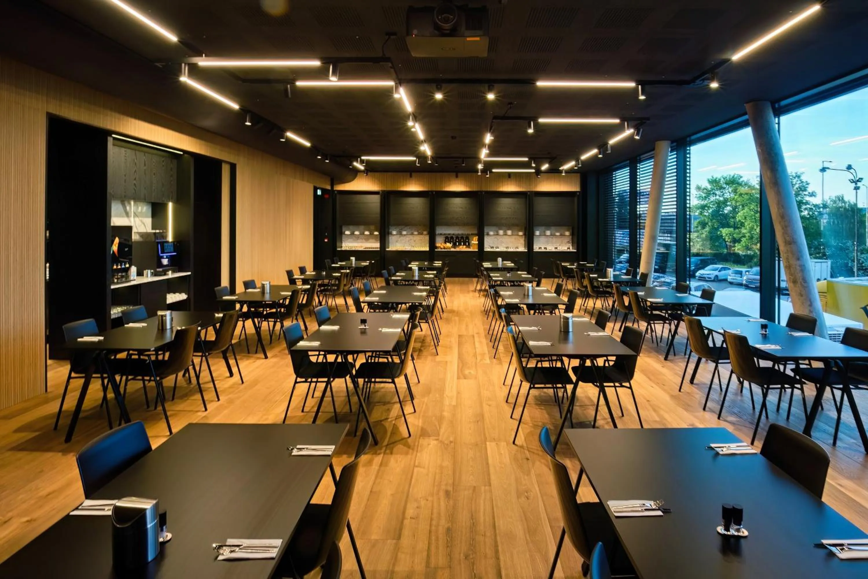 Business facilities in ABA Apartments