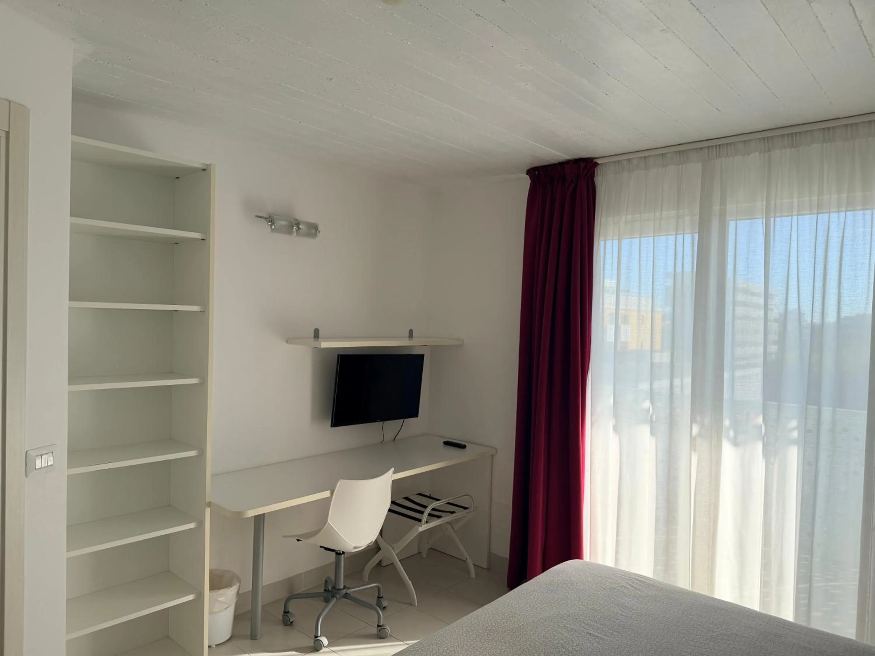 Bedroom, Bed in Aparthotel Holiday