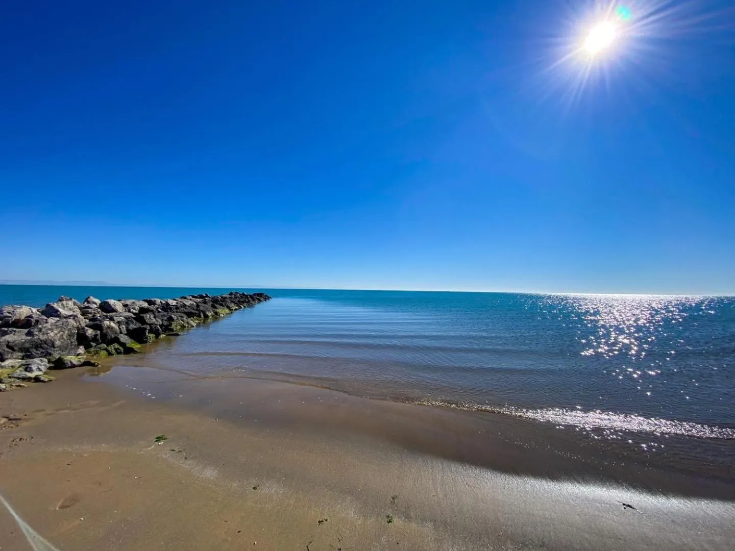 Beach in Aparthotel Holiday