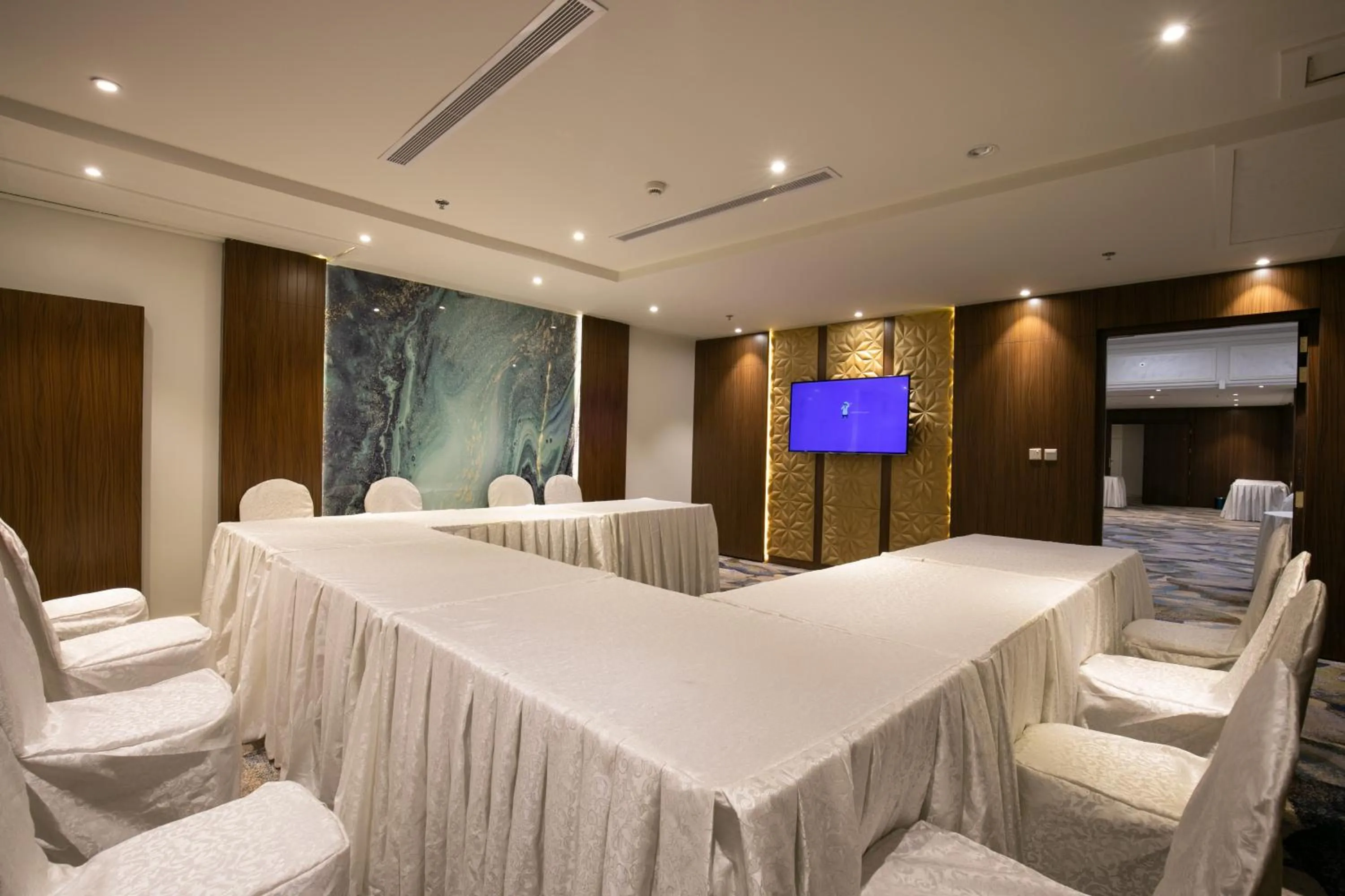 Meeting/conference room in Royal Boutique Hotel