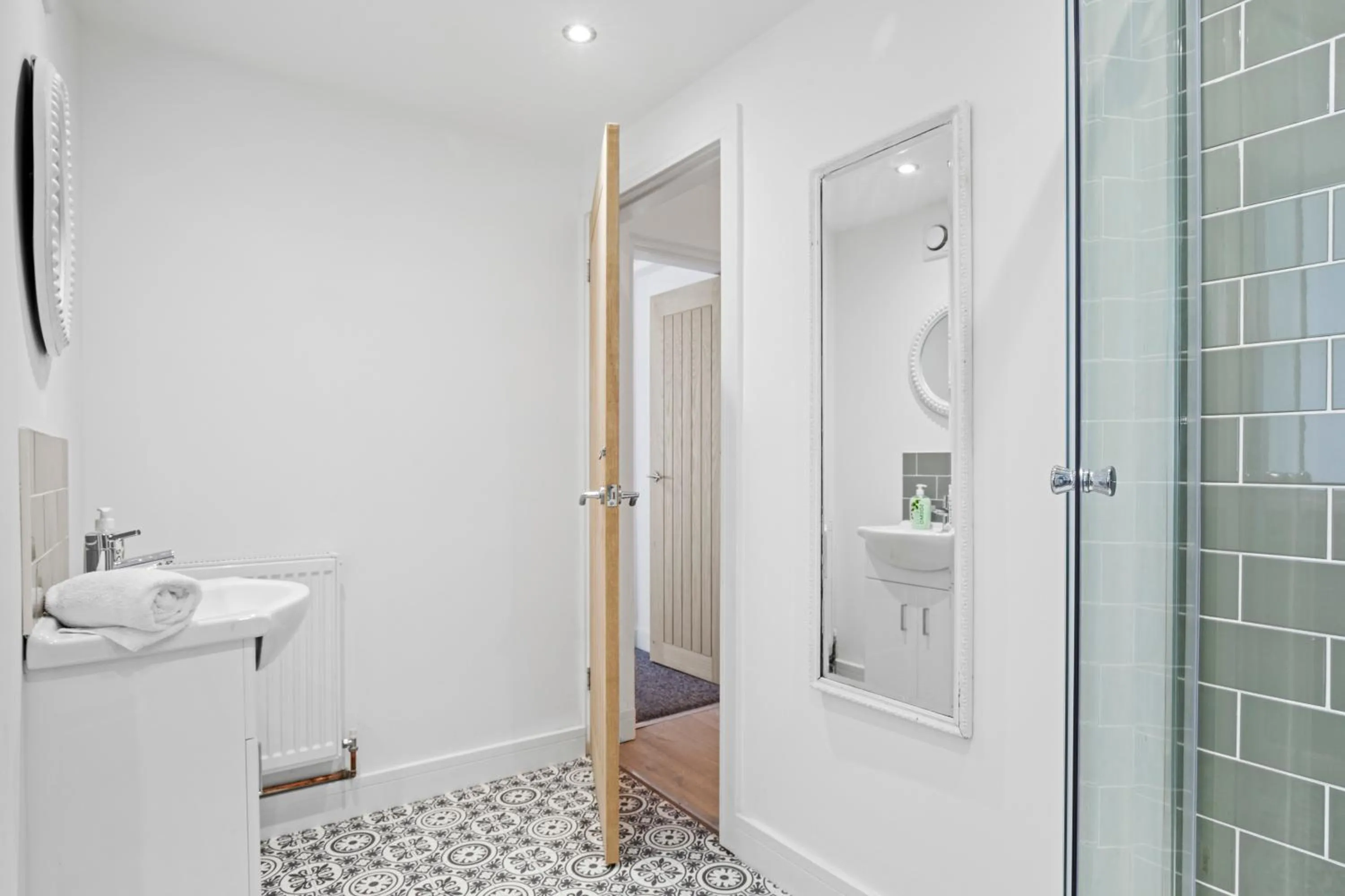 Bathroom in St Peters Pad By My Getaways Free Parking