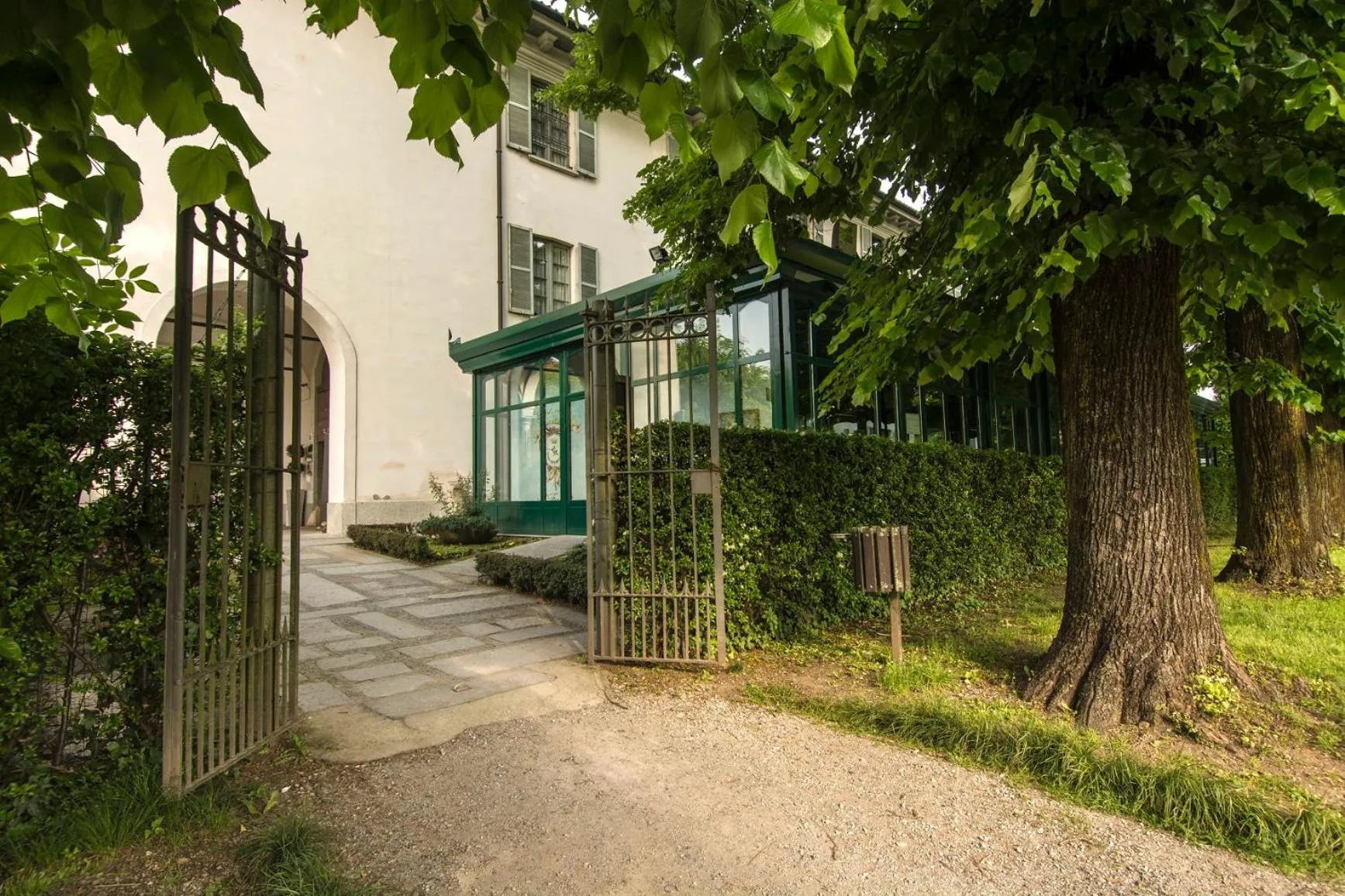 Property building in Hotel Parco Borromeo - Monza Brianza