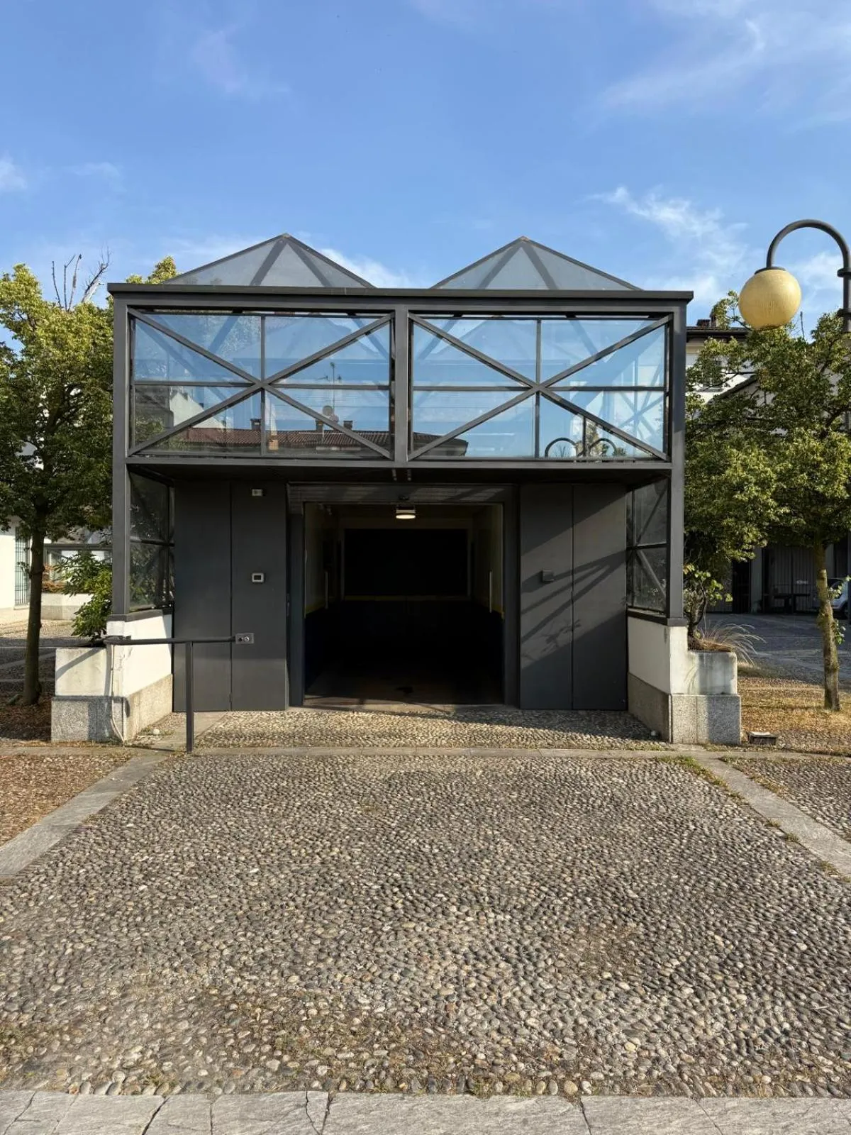 Parking in Hotel Parco Borromeo - Monza Brianza