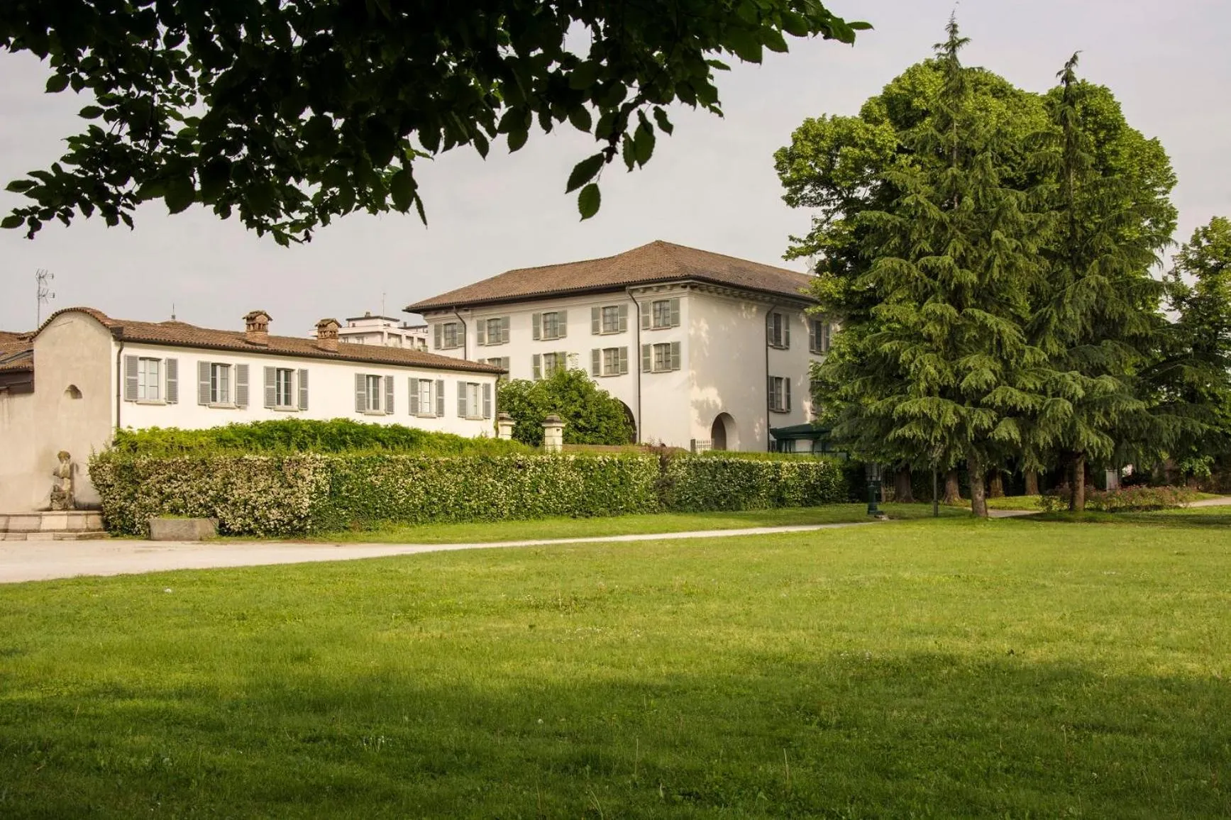 Property building in Hotel Parco Borromeo - Monza Brianza