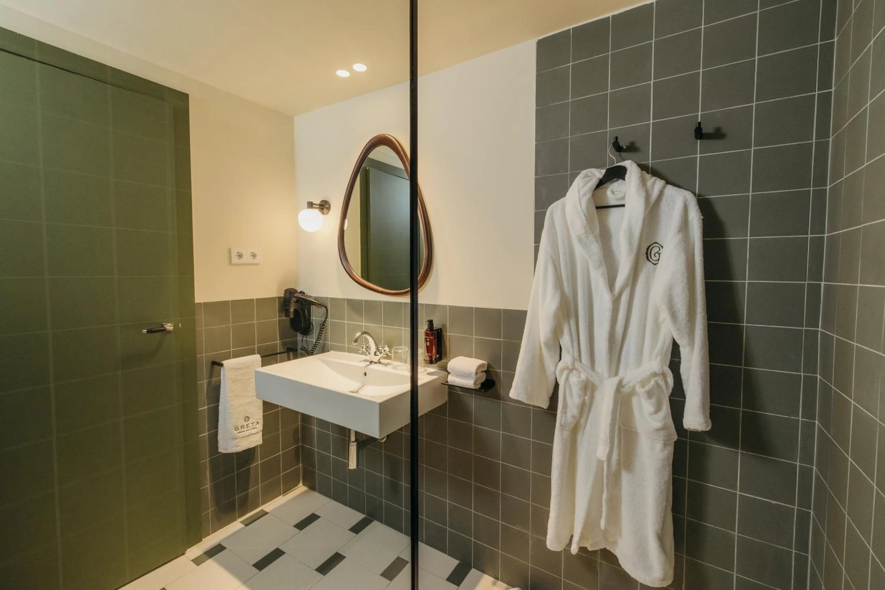 Bathroom in H Regas Adults Only