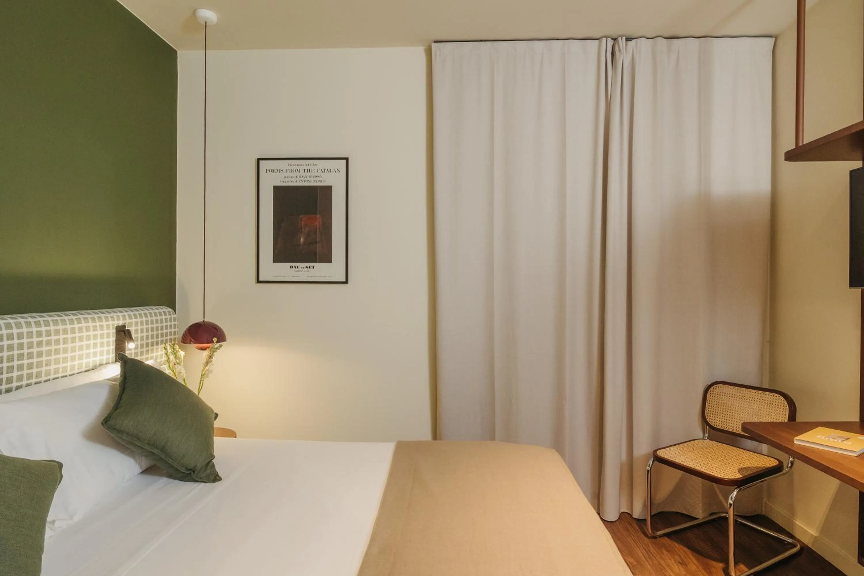 Bed in H Regas Adults Only