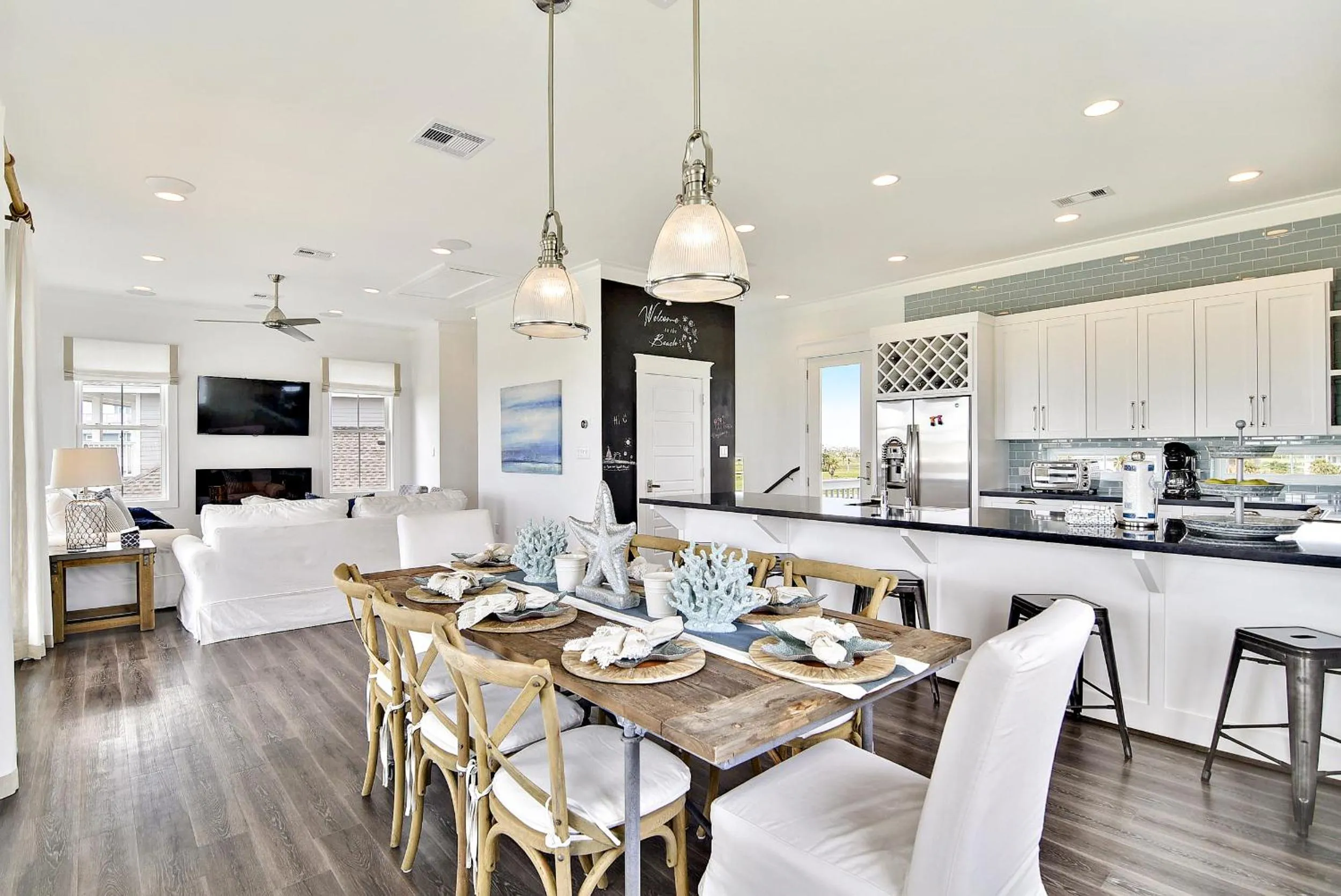 Living room in Wine Down