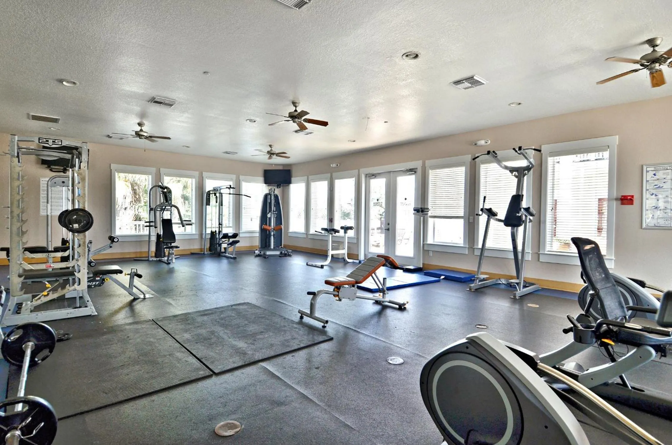 Fitness centre/facilities in Wine Down