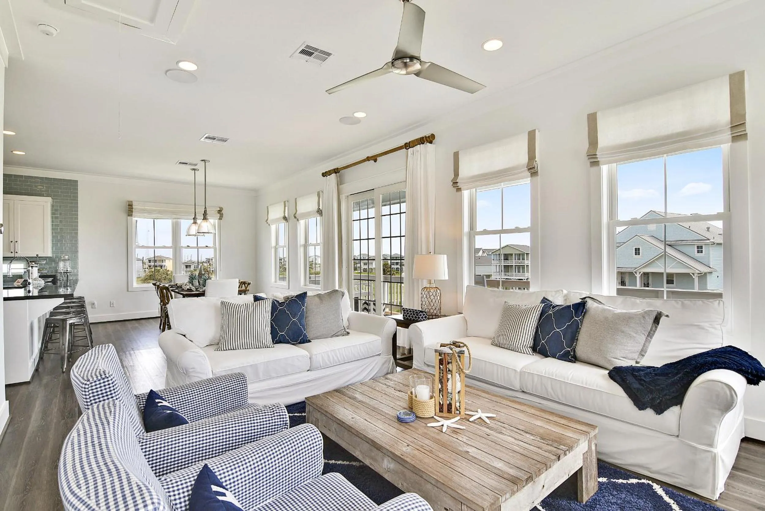 Living room in Wine Down