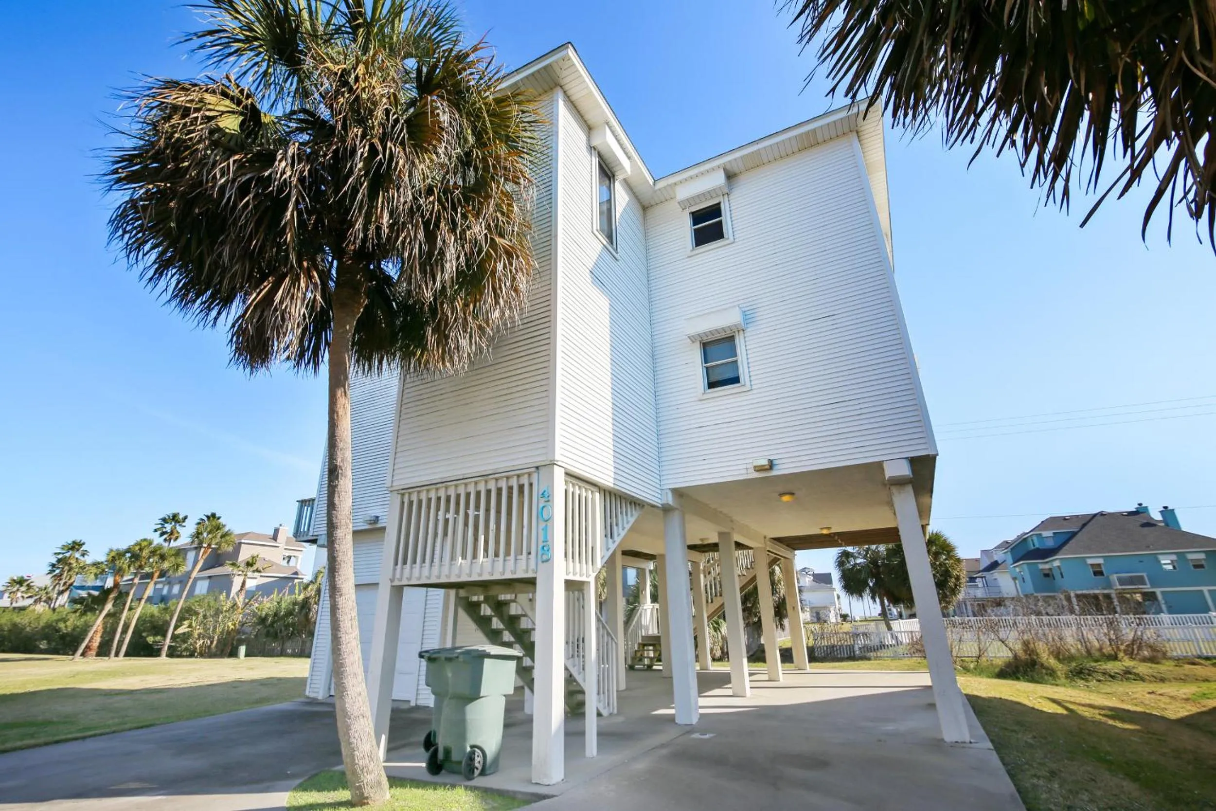 Property building in Mutiny on the Bounty