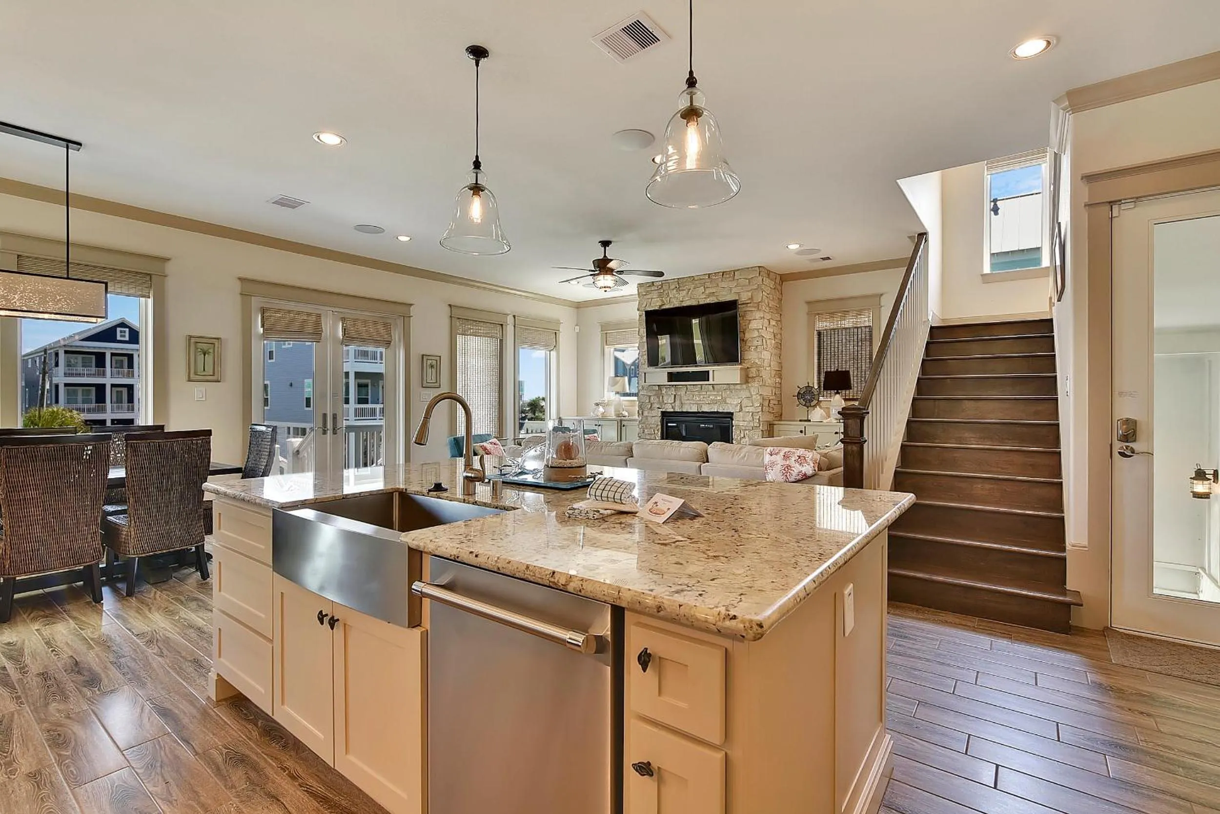 Kitchen or kitchenette in Neptunes Sanctuary