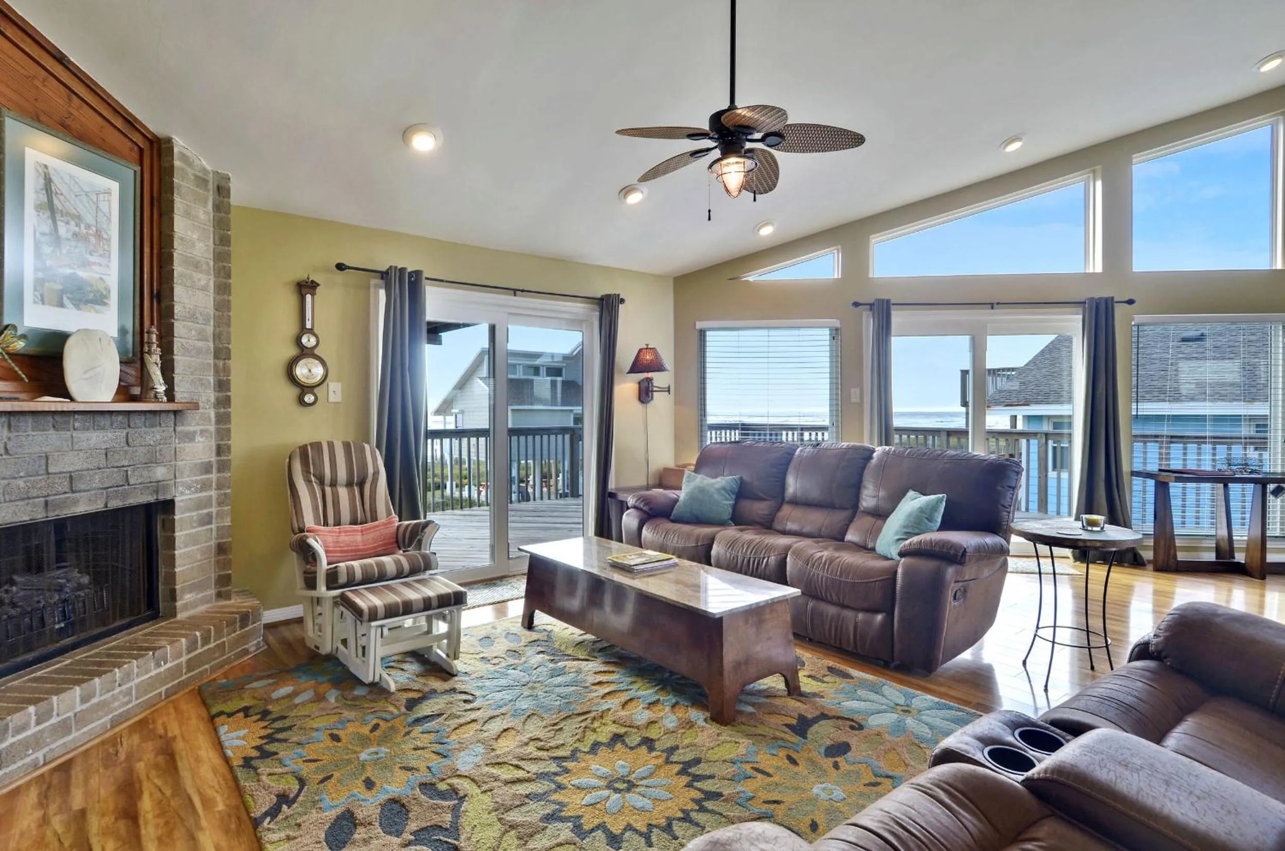 Living room in A Sunny Sandbar