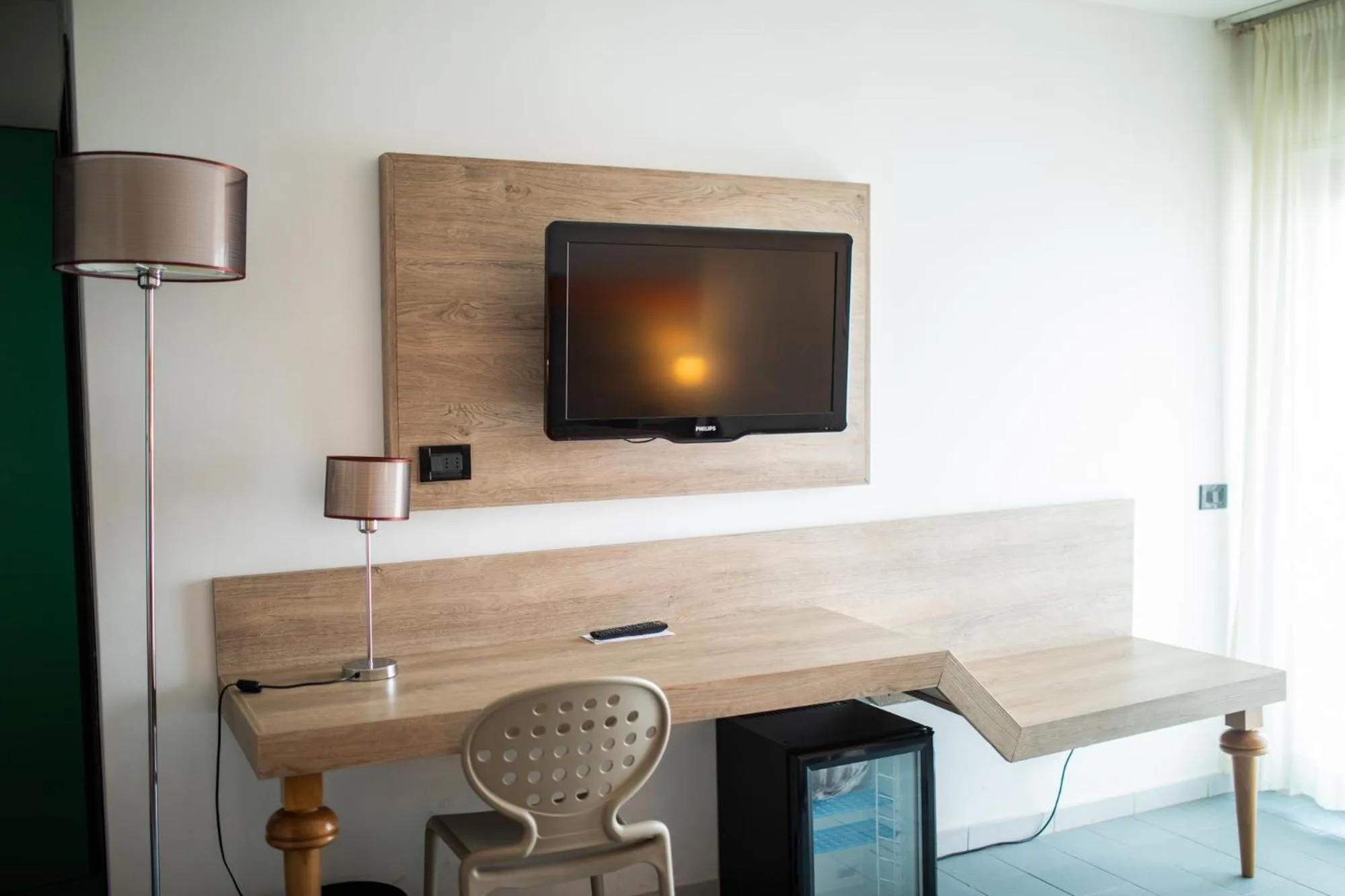 TV and multimedia in Albergo Athenaeum